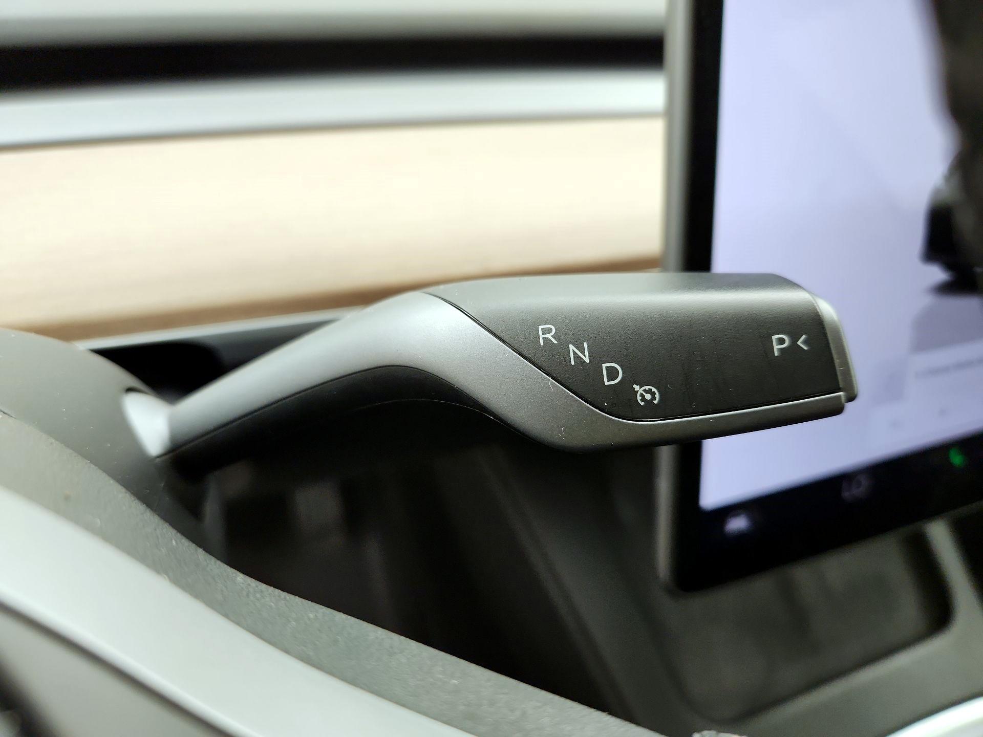 Thumbnail: 2023 Tesla Model 3 - 17