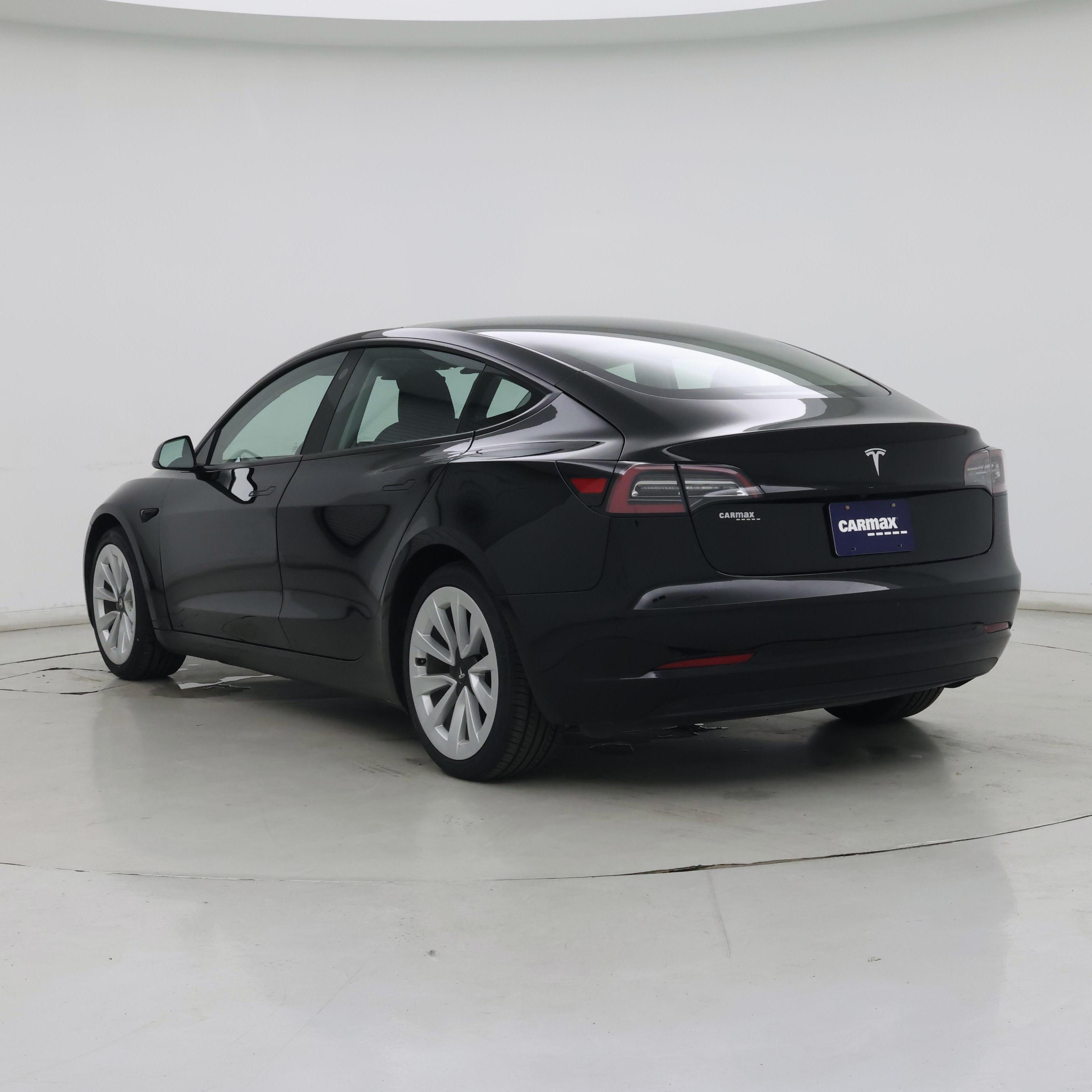Thumbnail: 2023 Tesla Model 3 - 2