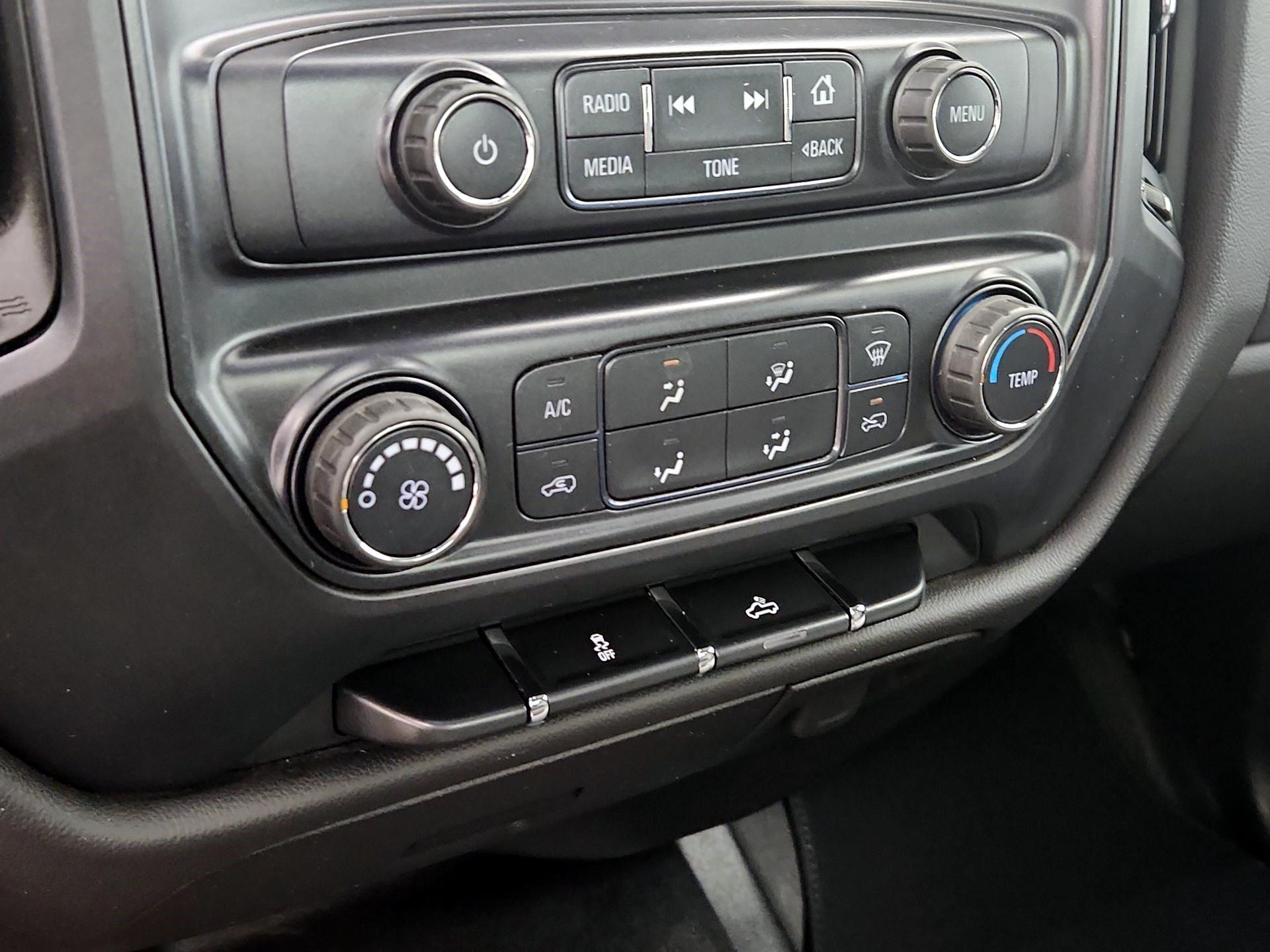 Thumbnail: 2016 Chevrolet Silverado 1500 - 15