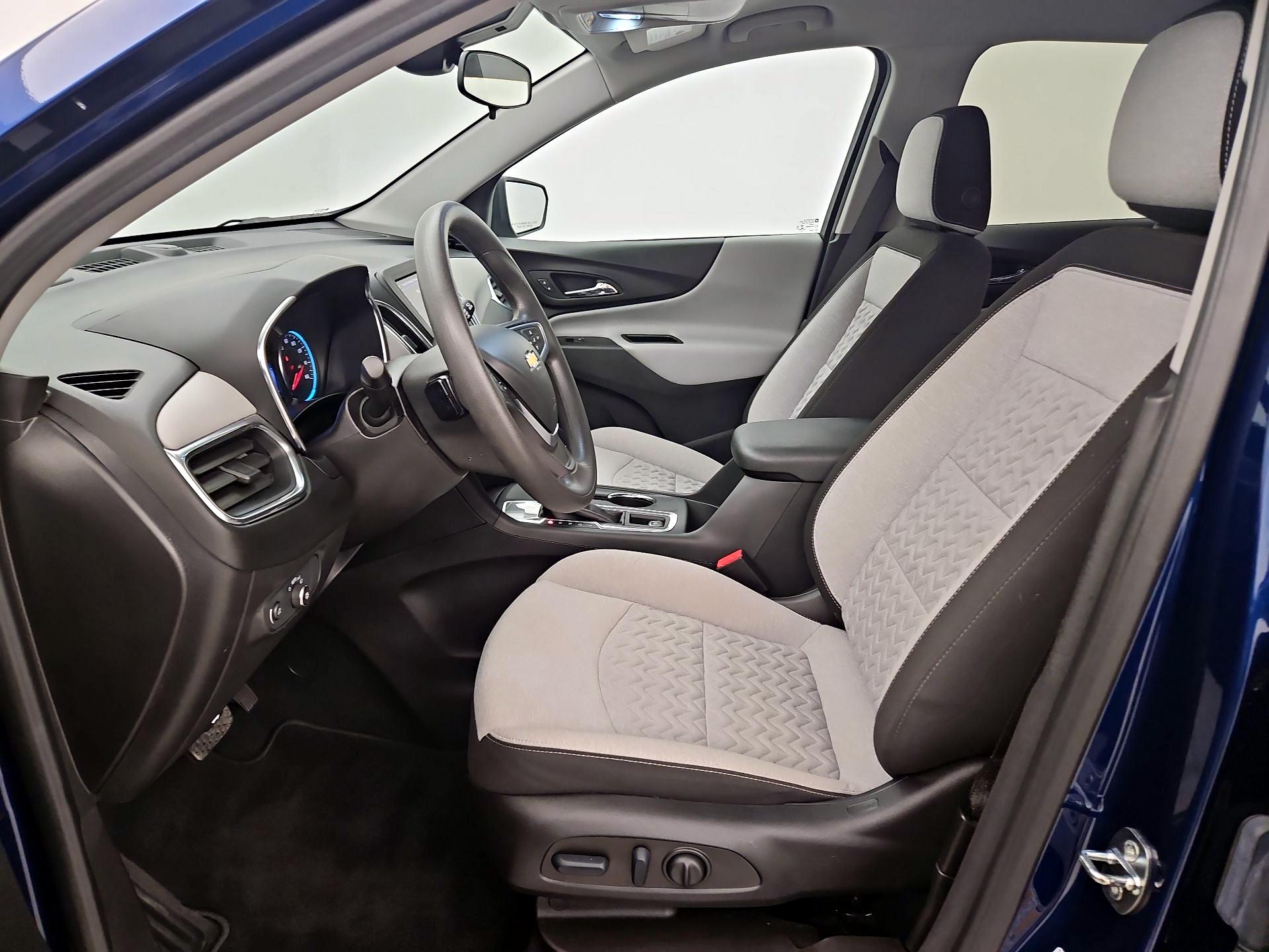 Thumbnail: 2022 Chevrolet Equinox - 11