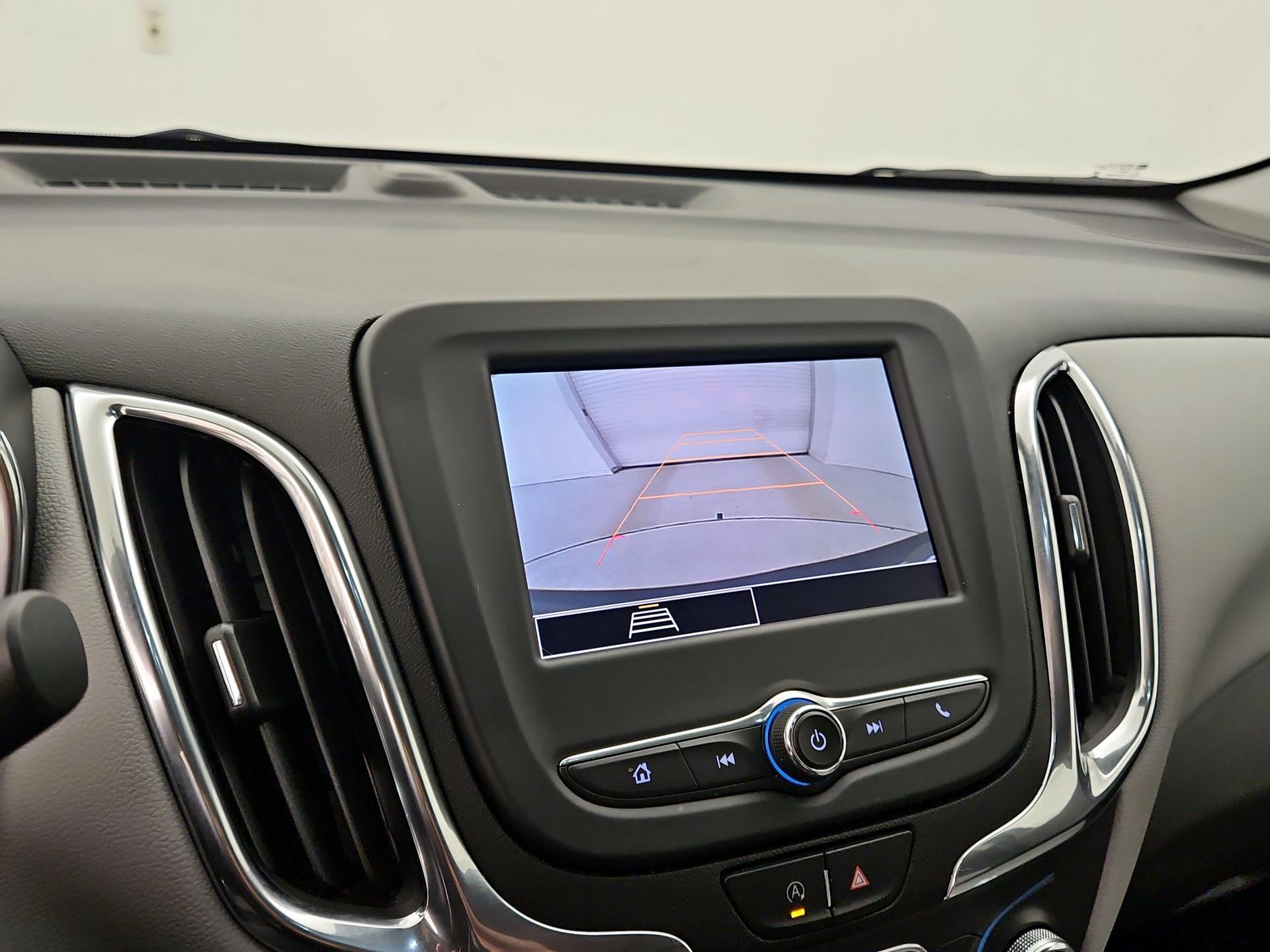 Thumbnail: 2022 Chevrolet Equinox - 14