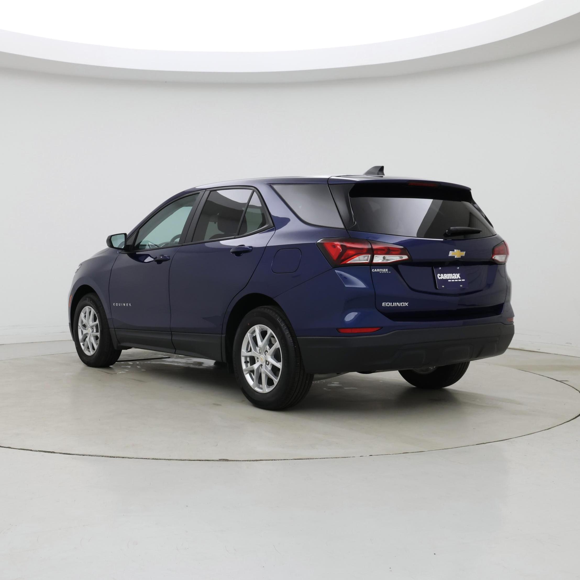 Thumbnail: 2022 Chevrolet Equinox - 2