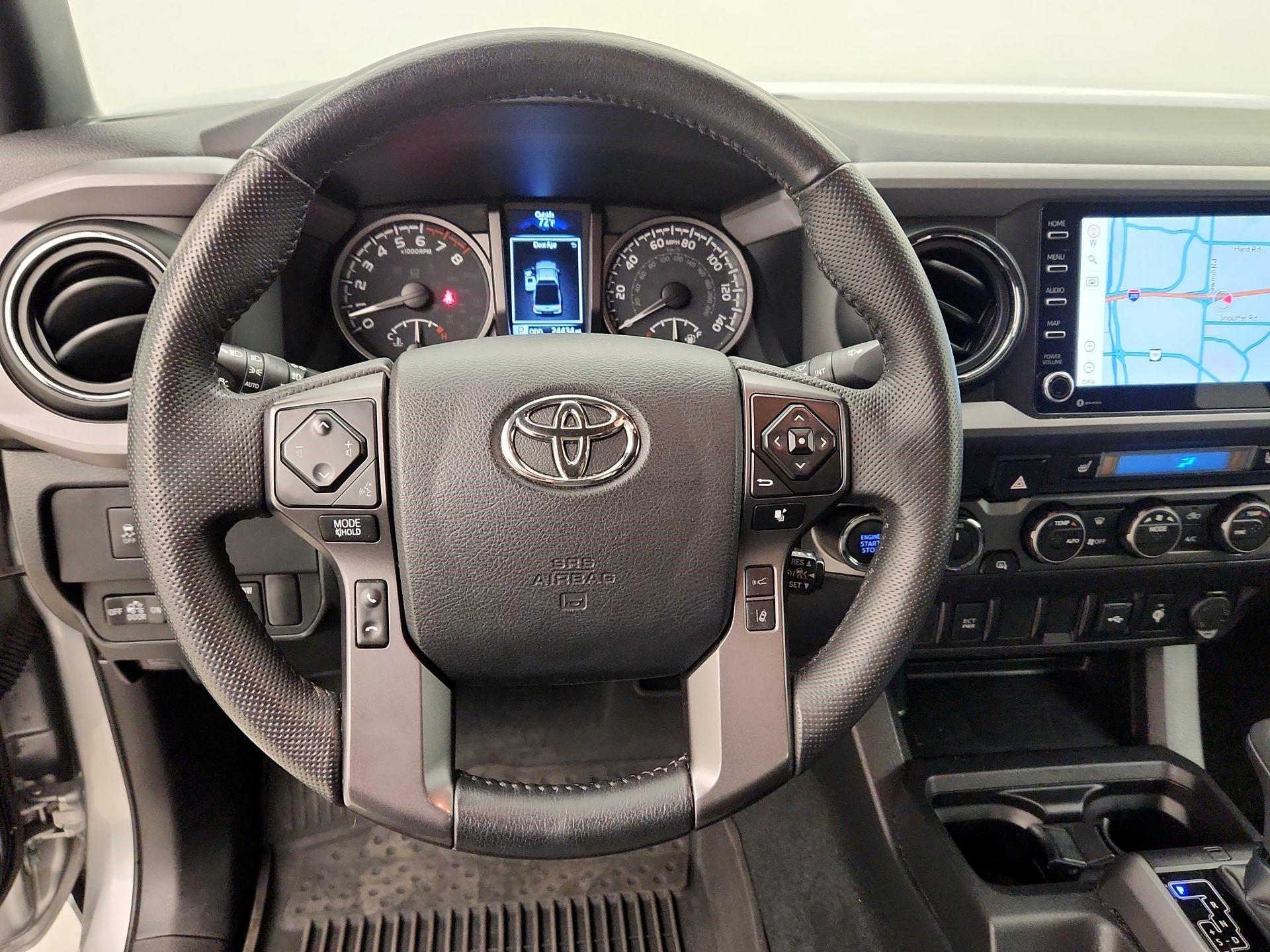 Thumbnail: 2022 Toyota Tacoma - 10