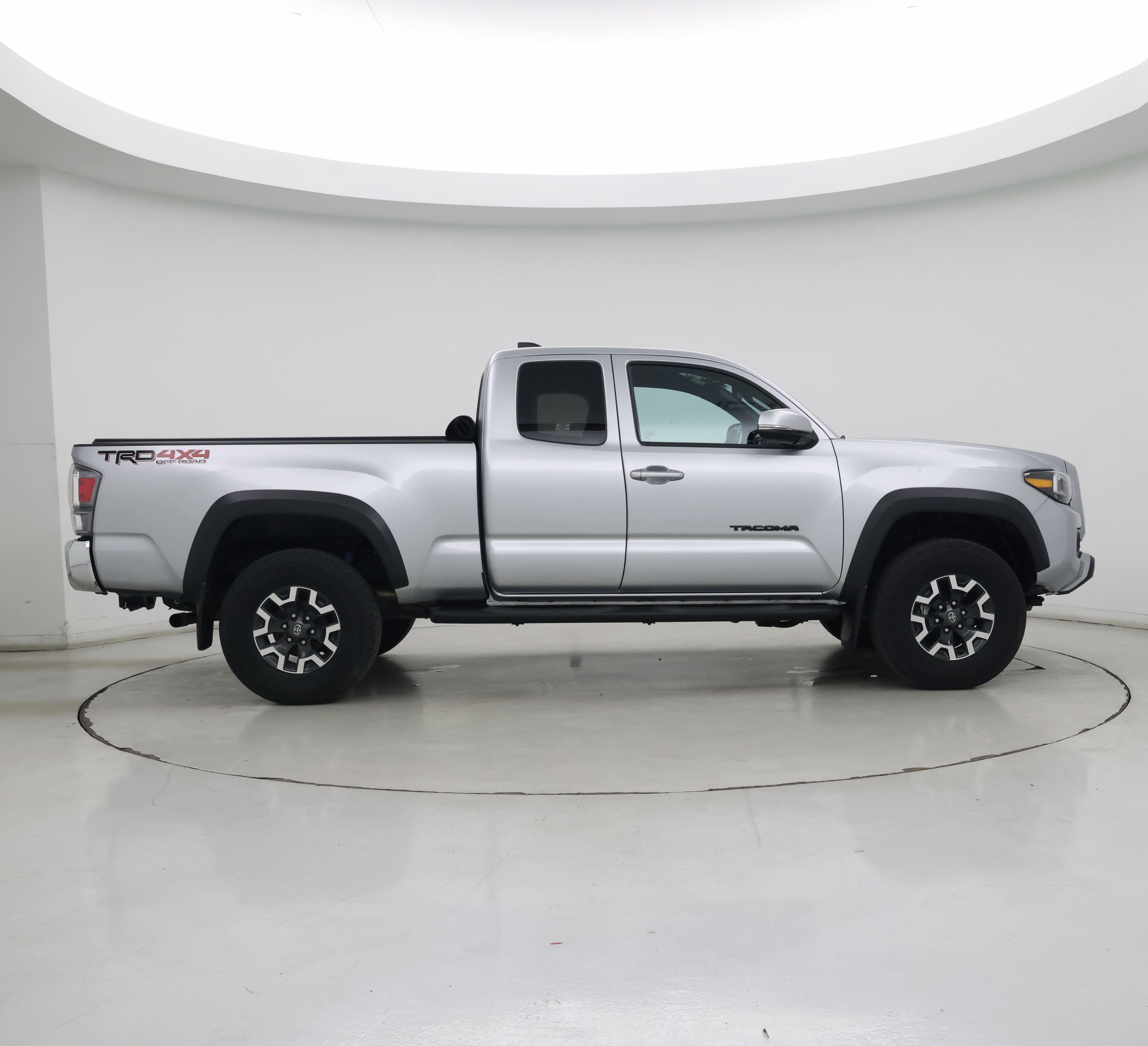 Thumbnail: 2022 Toyota Tacoma - 7