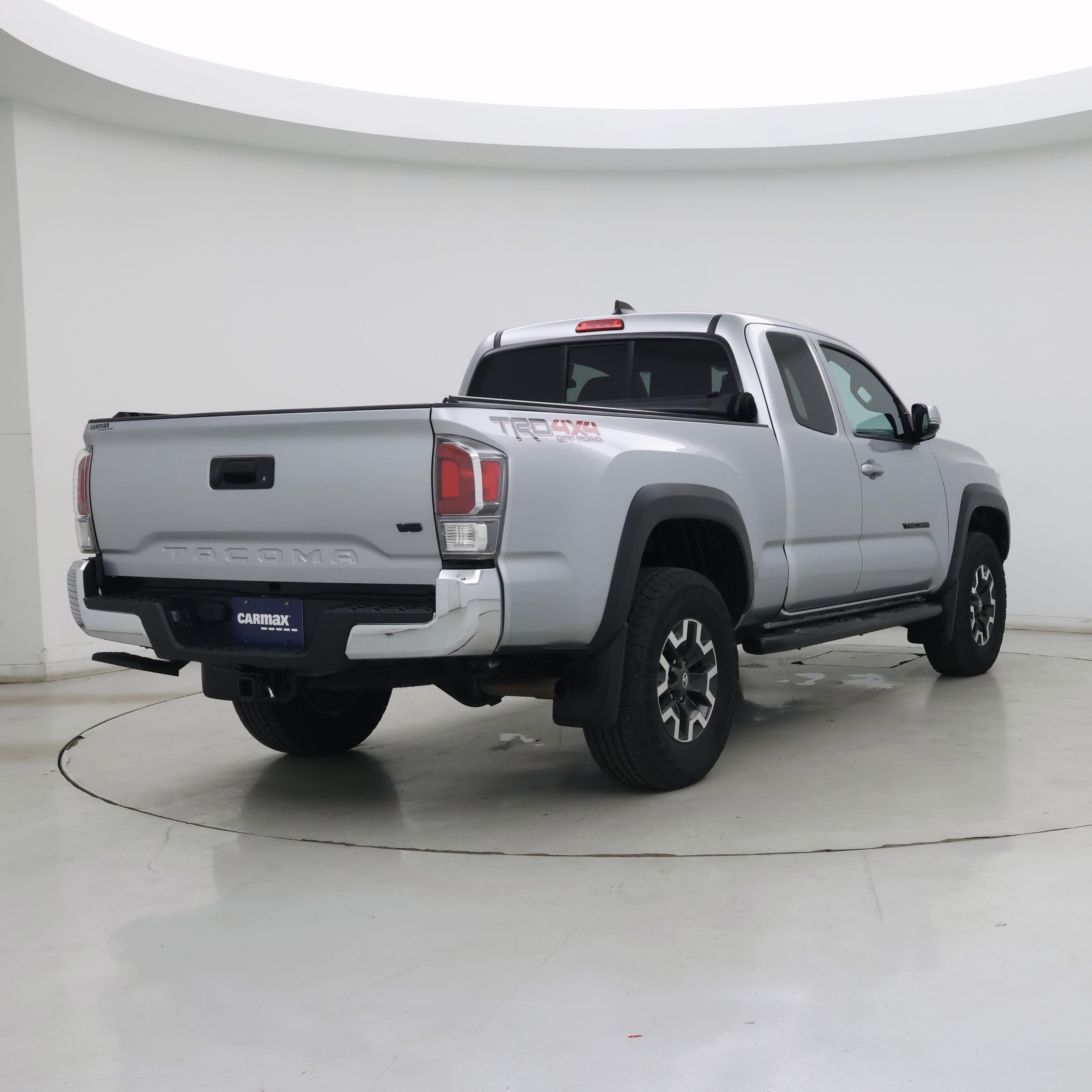 Thumbnail: 2022 Toyota Tacoma - 8