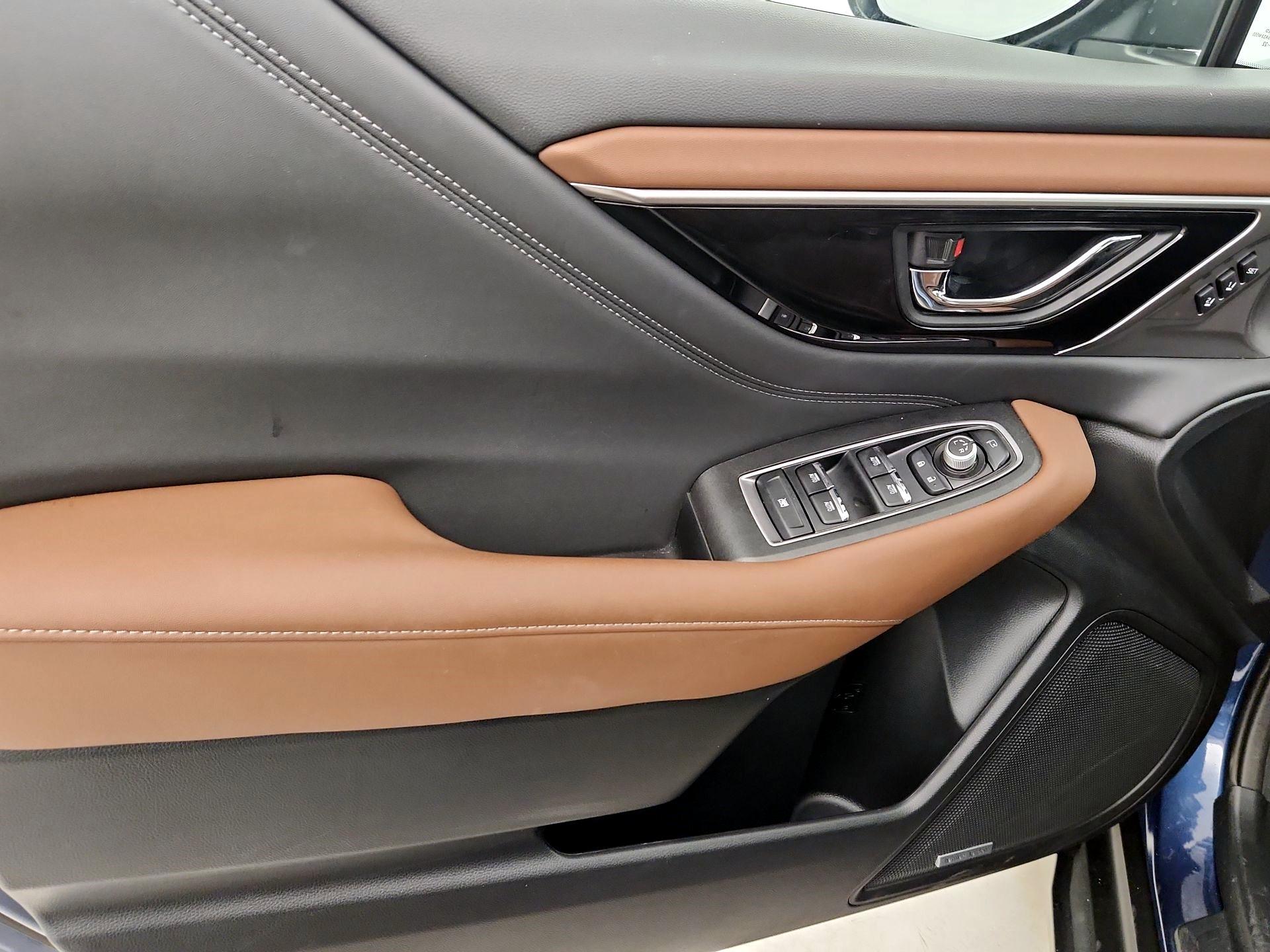 Thumbnail: 2022 Subaru Outback - 10