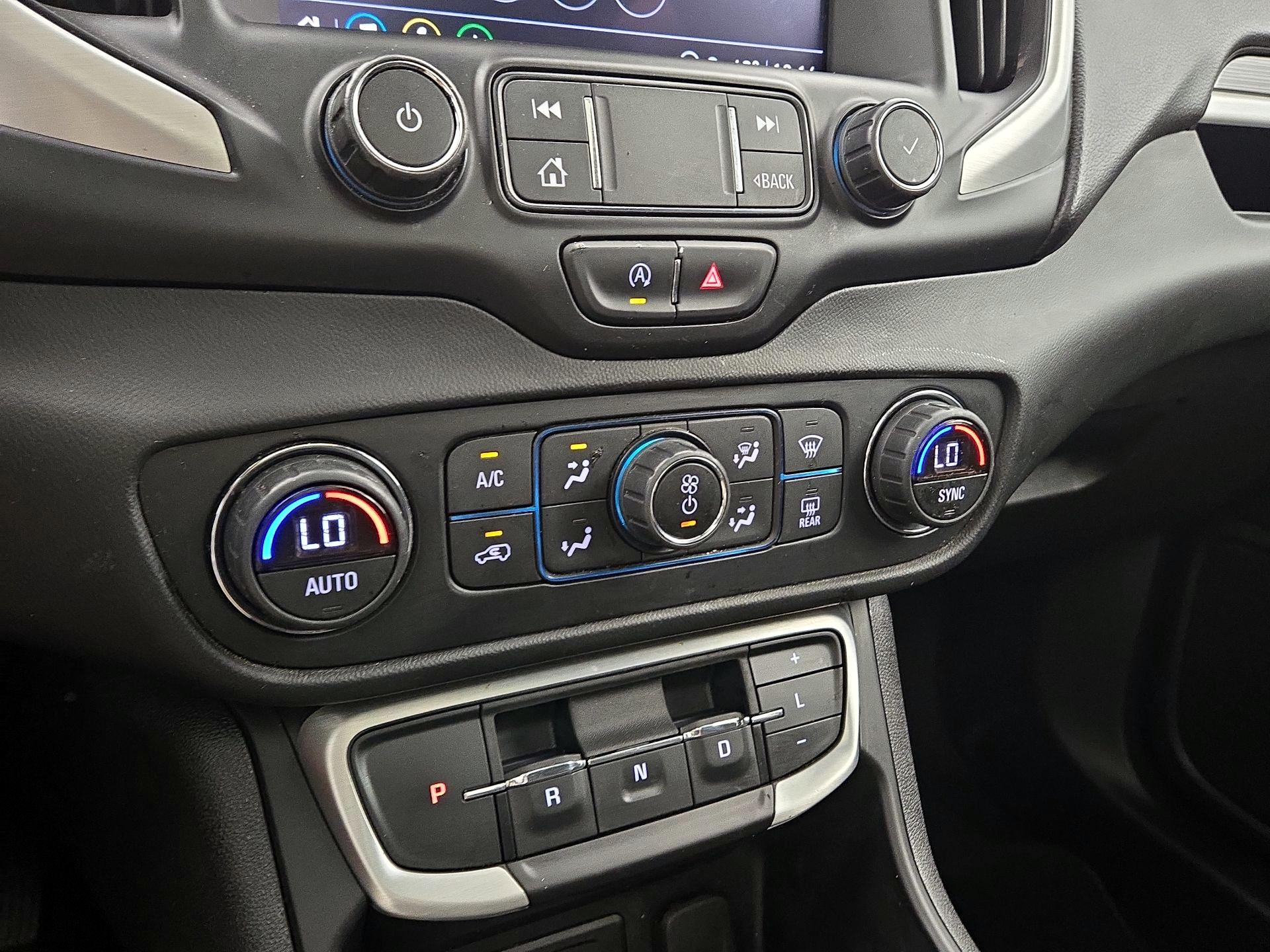 Thumbnail: 2022 GMC Terrain - 16