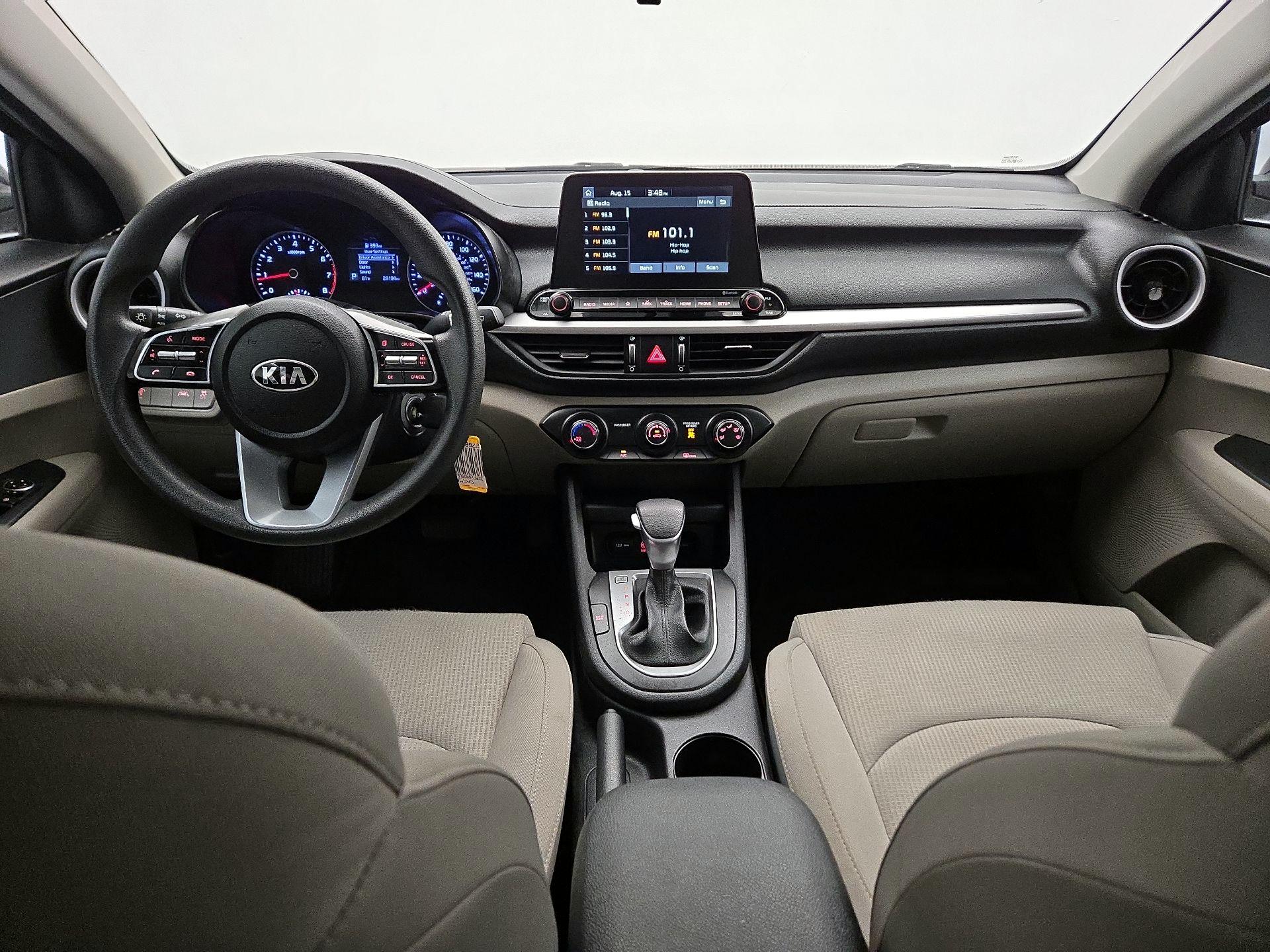 Thumbnail: 2020 Kia Forte - 9