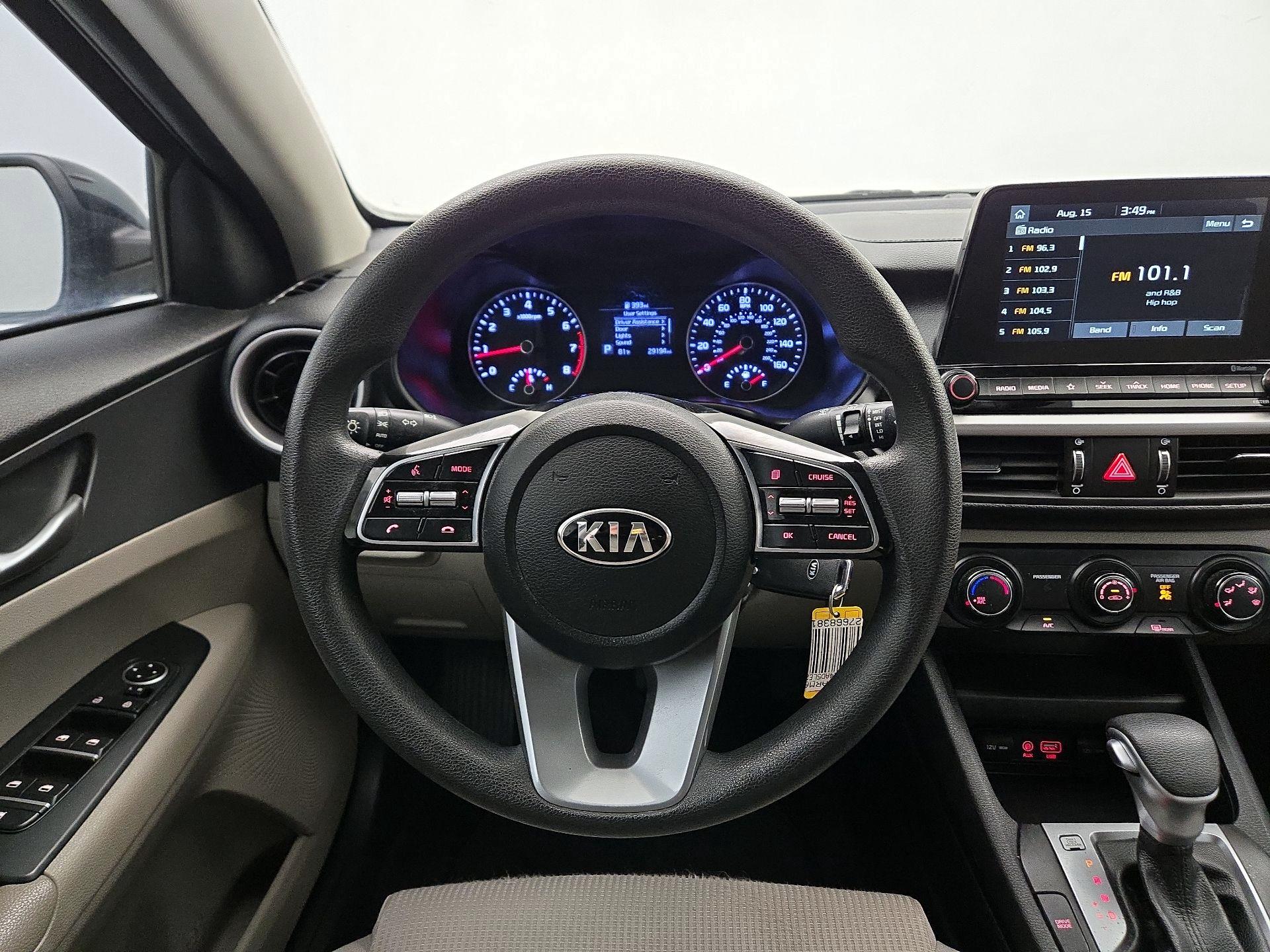 Thumbnail: 2020 Kia Forte - 10