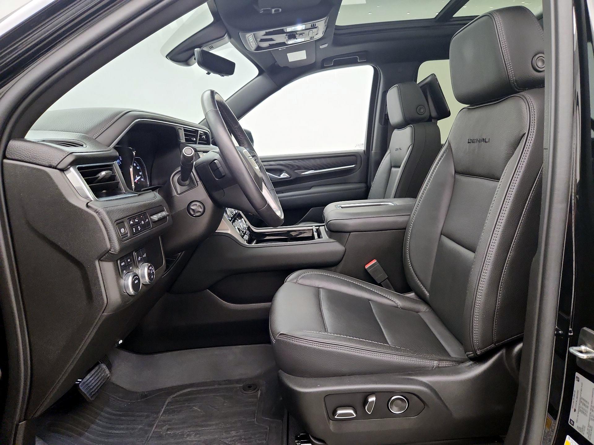 Thumbnail: 2021 GMC Yukon XL - 11