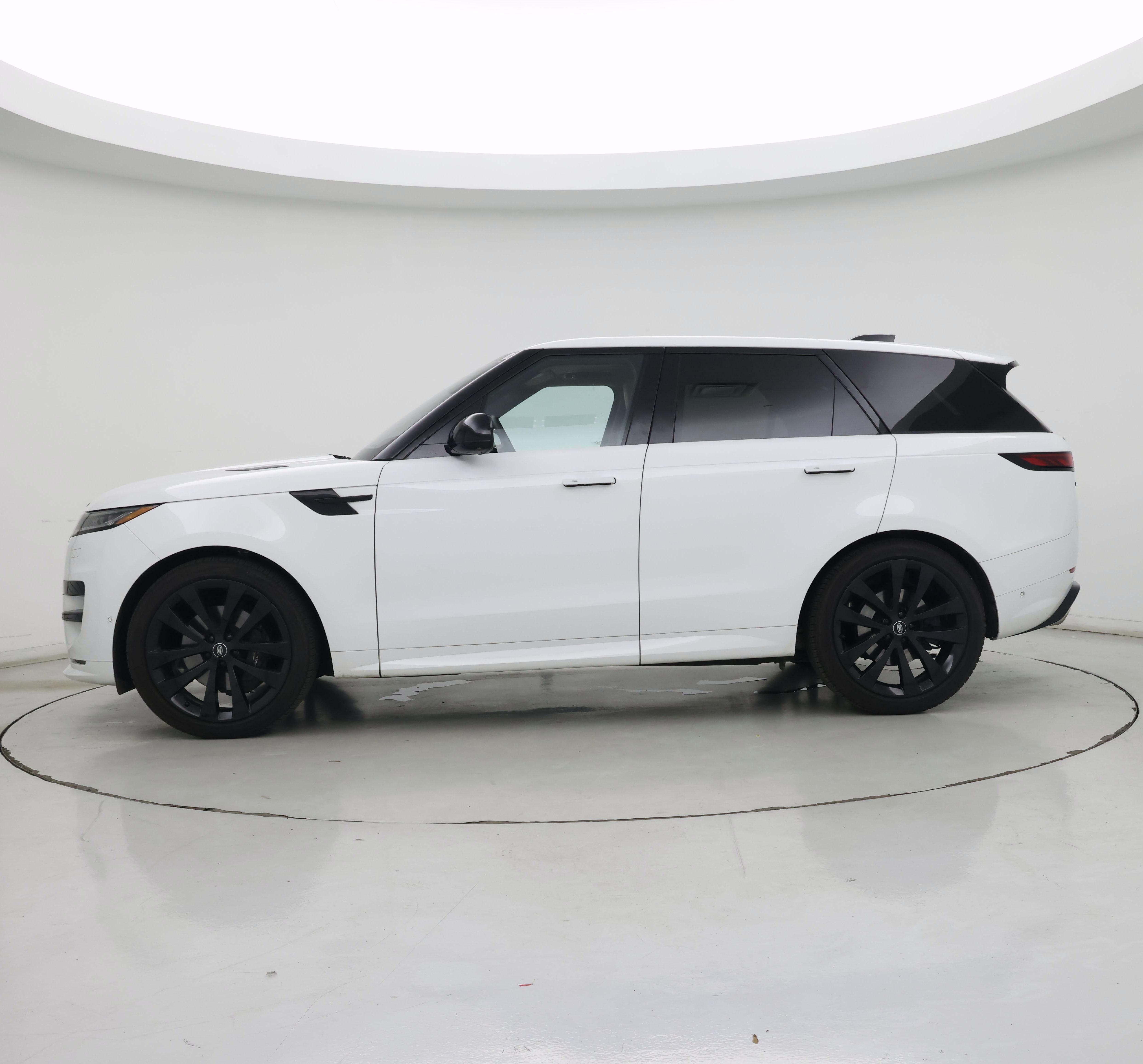Thumbnail: 2023 Land Rover Range Rover Sport - 3