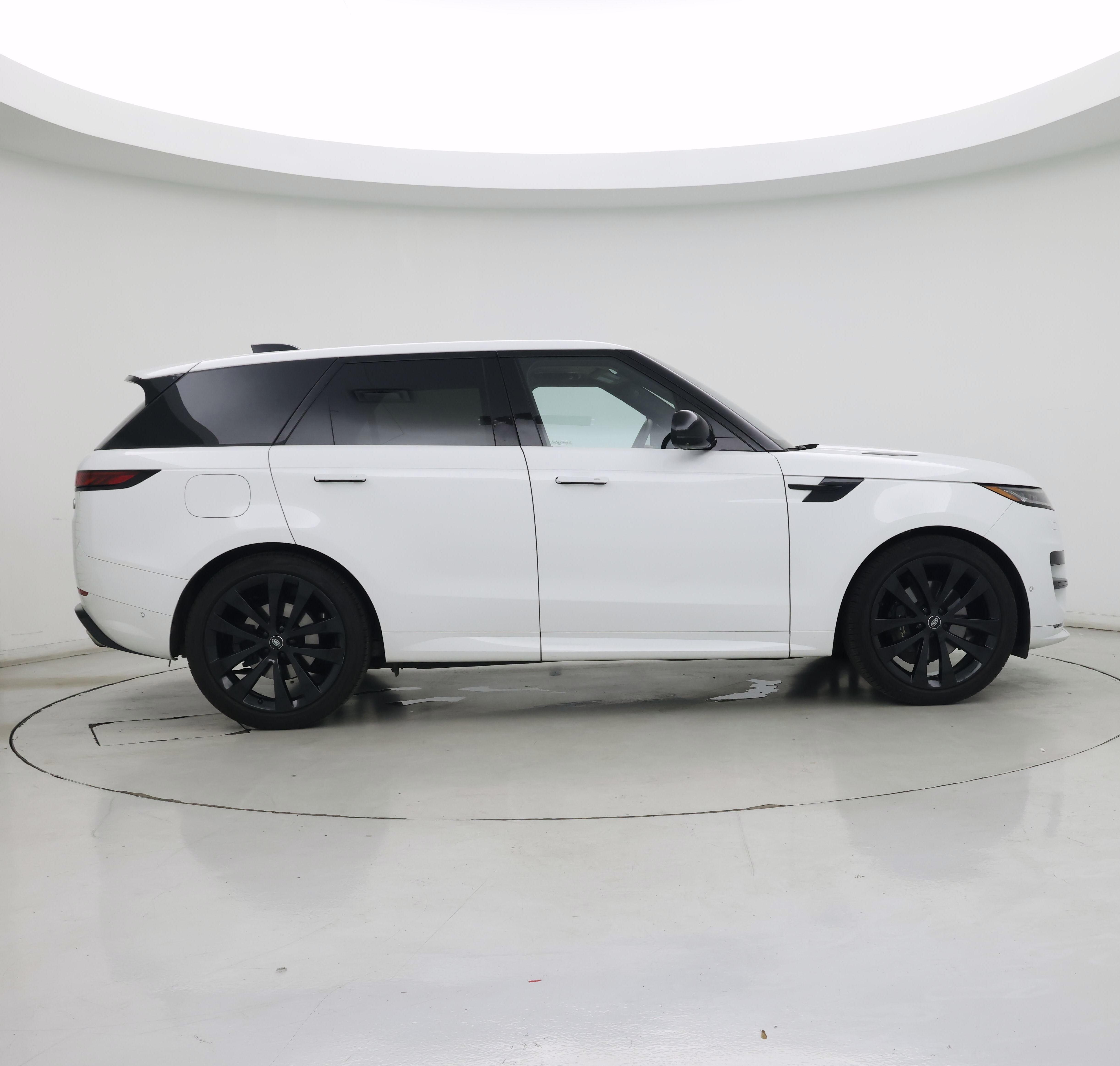Thumbnail: 2023 Land Rover Range Rover Sport - 7
