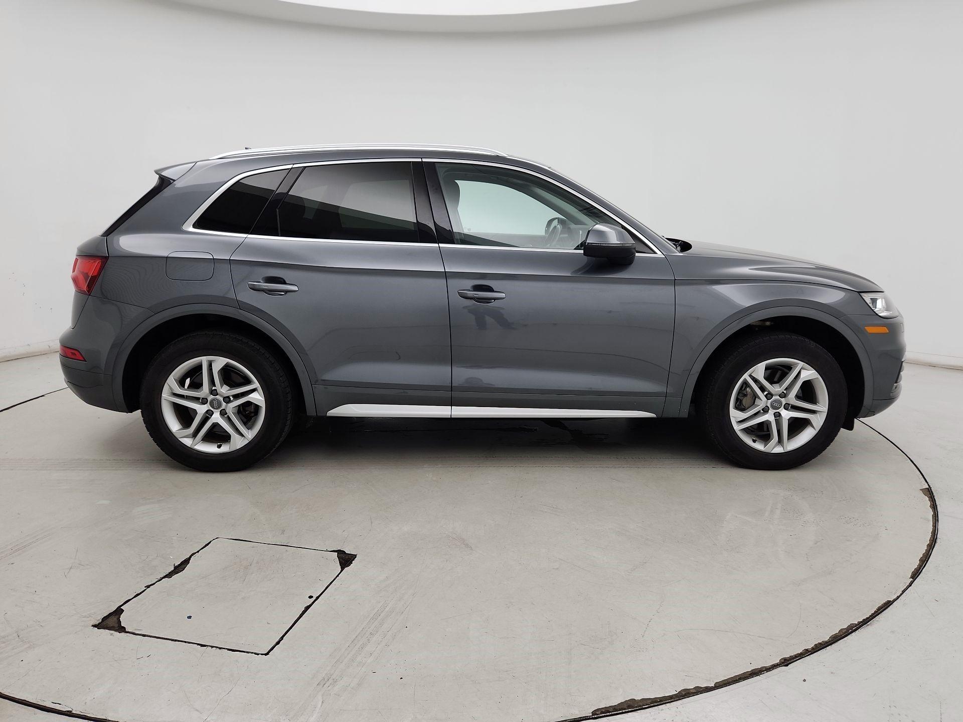 Thumbnail: 2018 Audi Q5 - 4