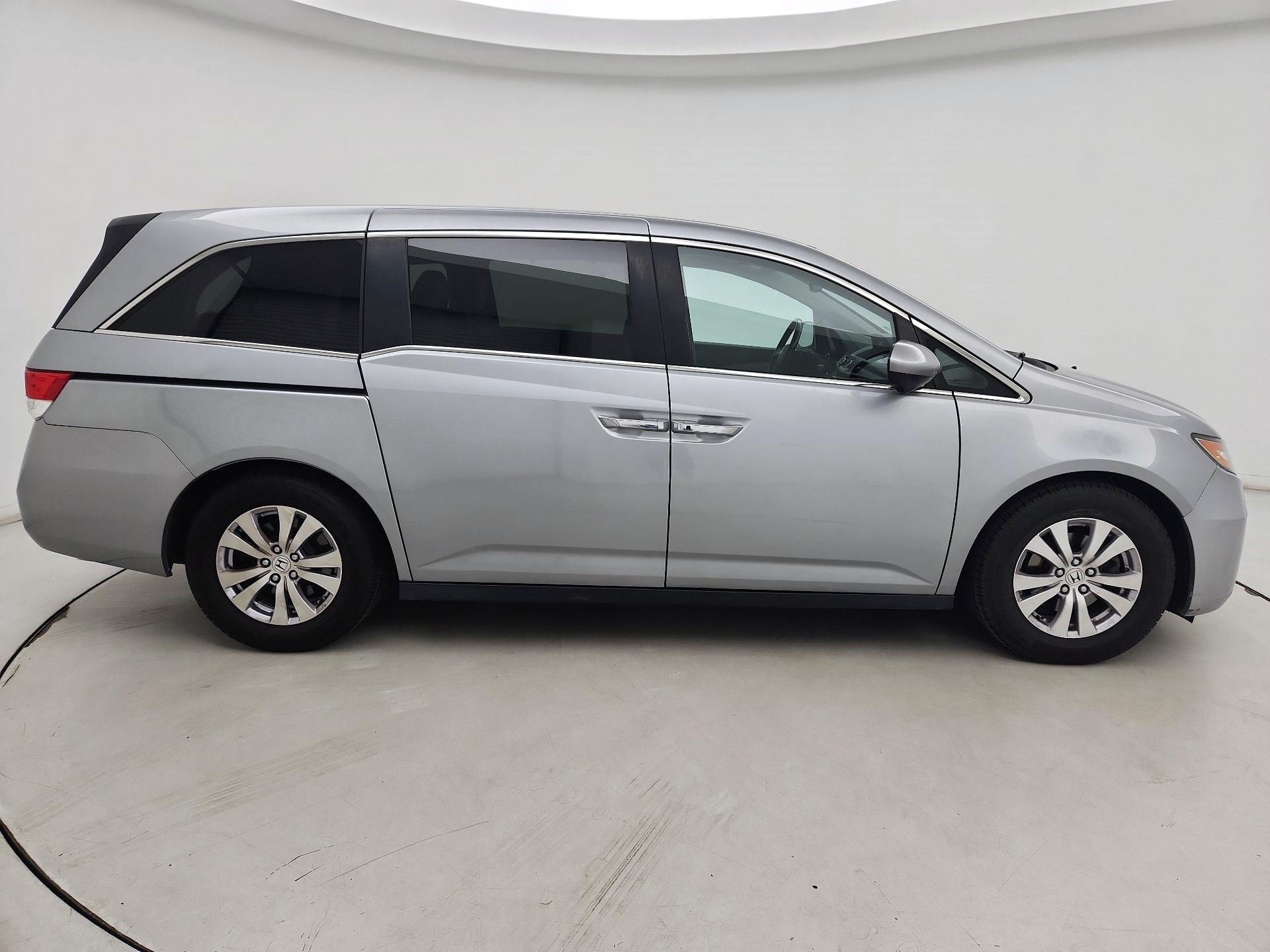 Thumbnail: 2016 Honda Odyssey - 4