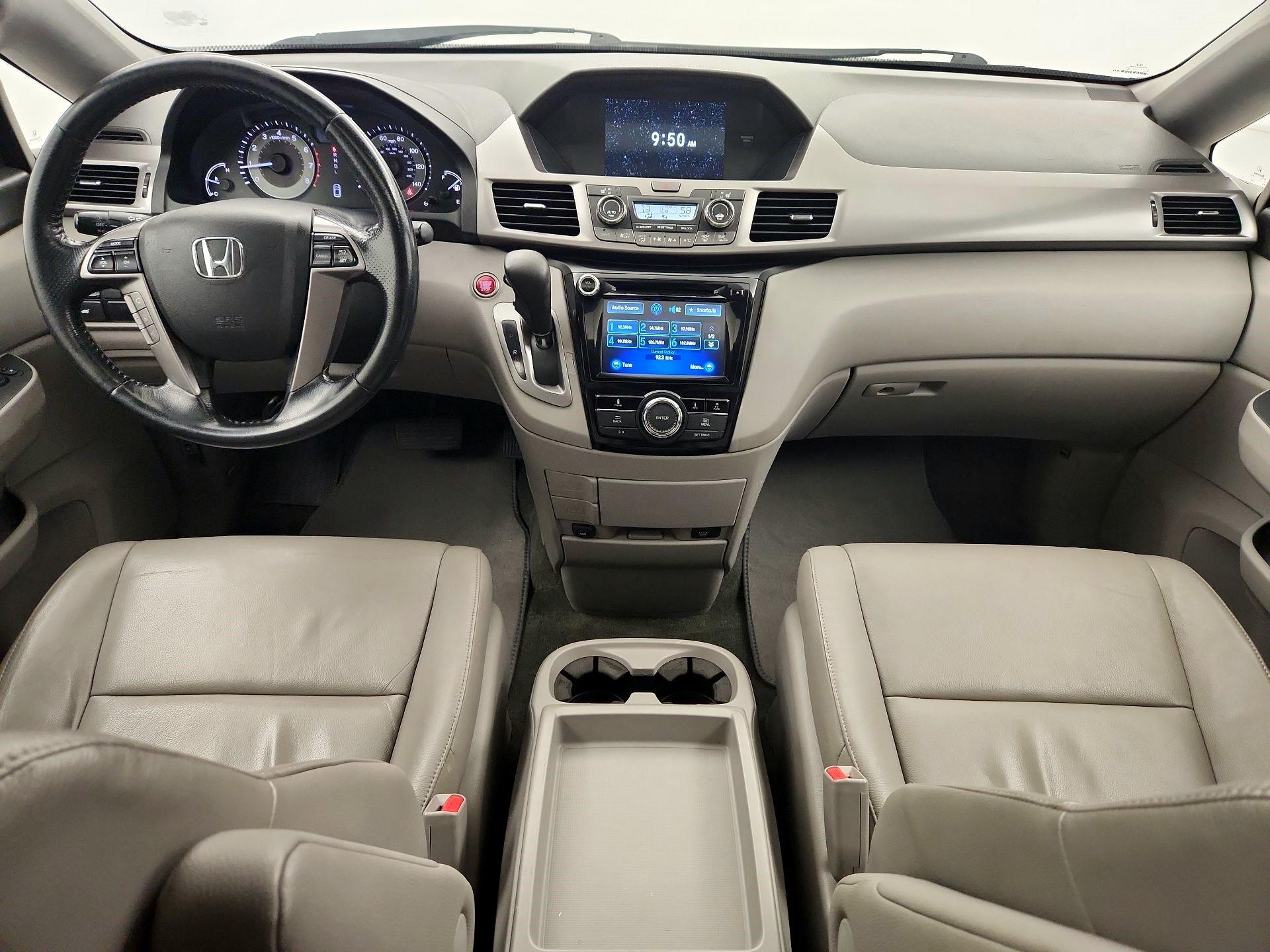 Thumbnail: 2016 Honda Odyssey - 8