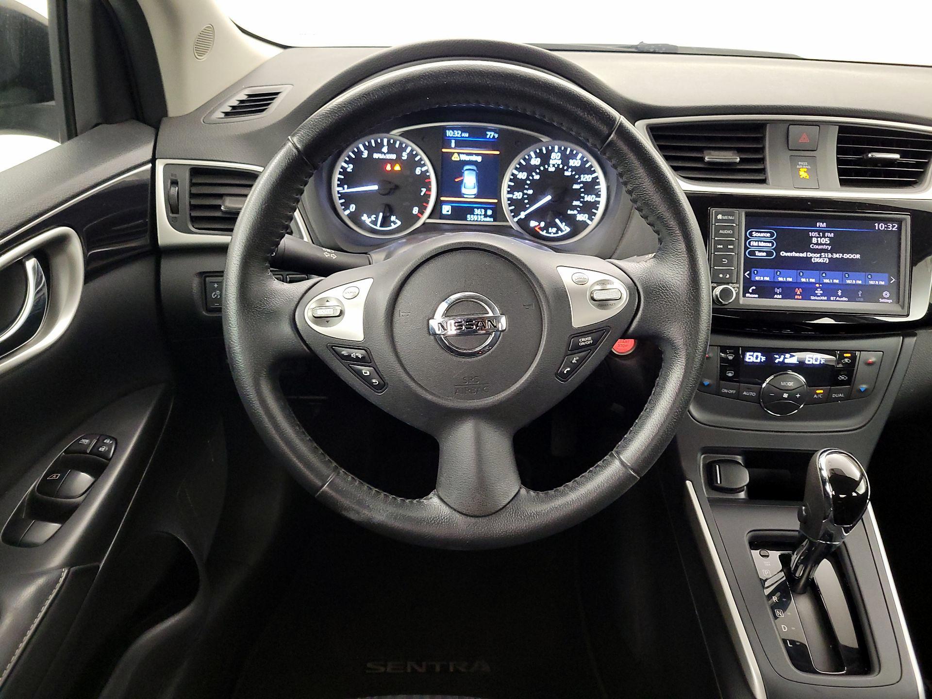 Thumbnail: 2019 Nissan Sentra - 10