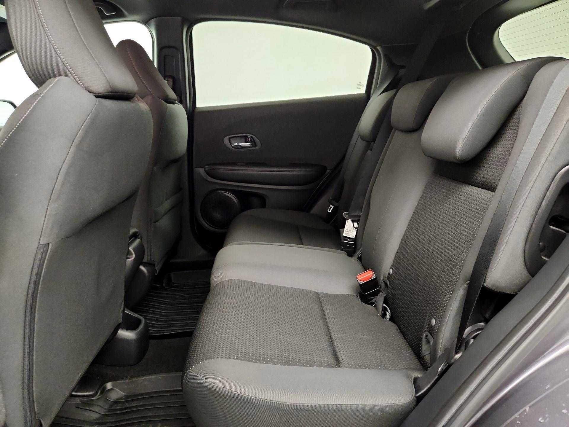 Thumbnail: 2019 Honda HR-V - 19
