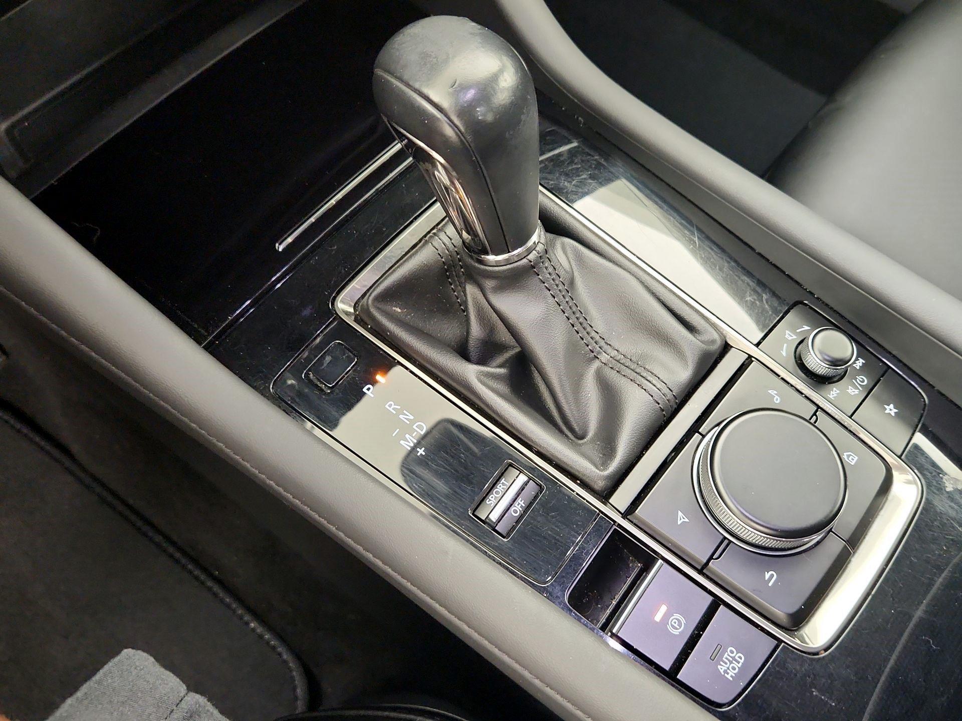 Thumbnail: 2019 Mazda Mazda3 - 15