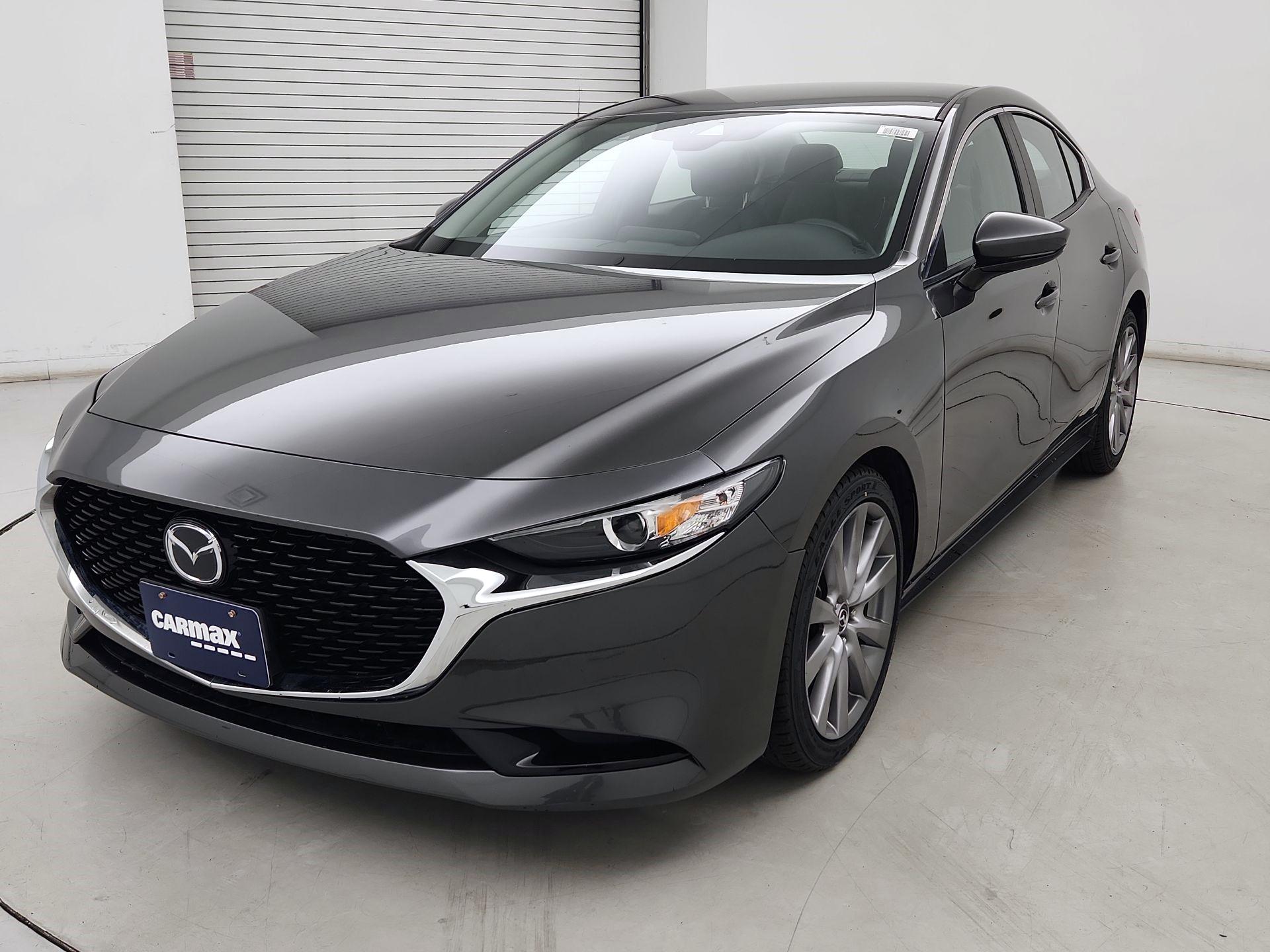 Thumbnail: 2019 Mazda Mazda3 - 3