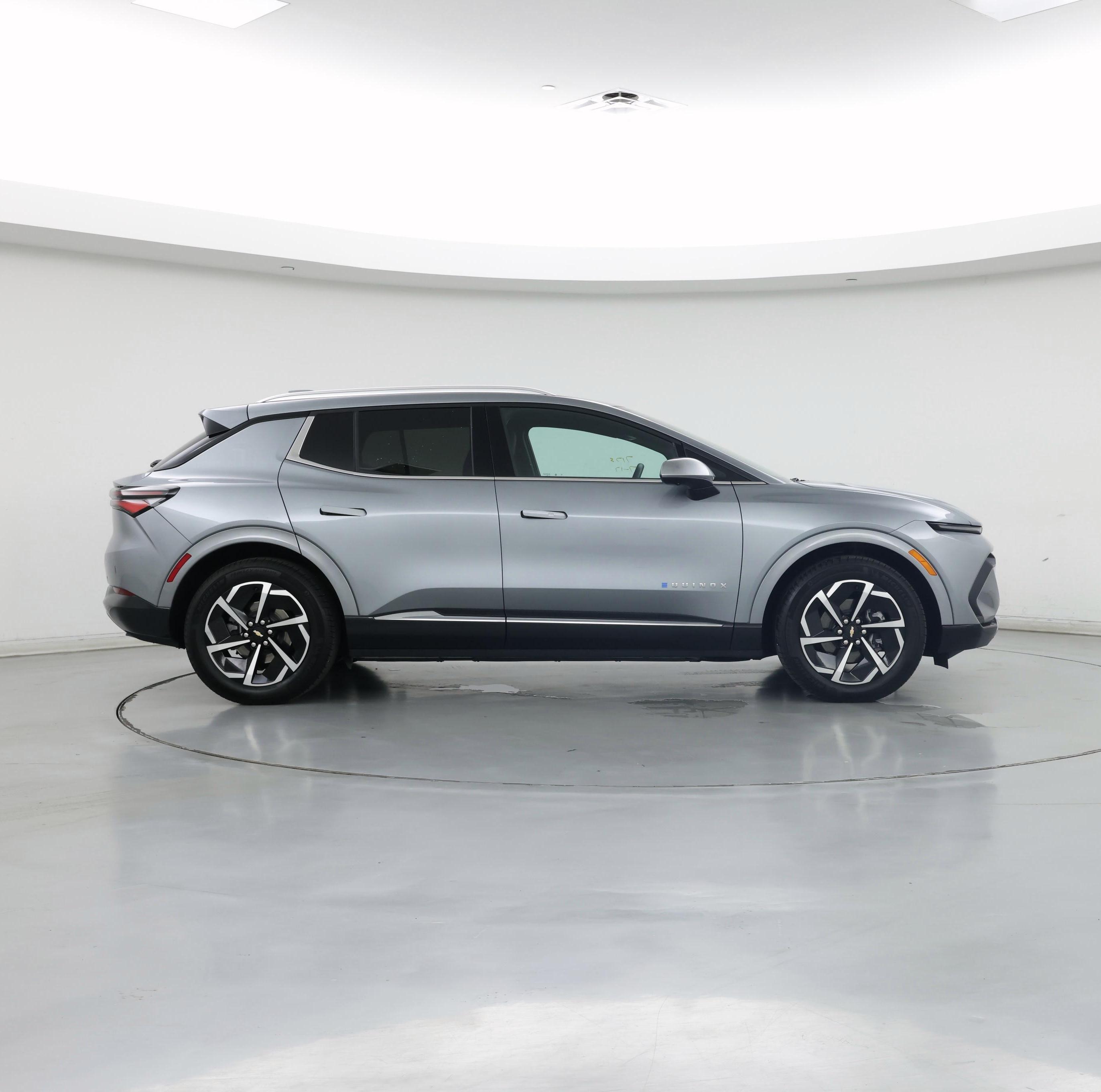 Thumbnail: 2024 Chevrolet Equinox - 7
