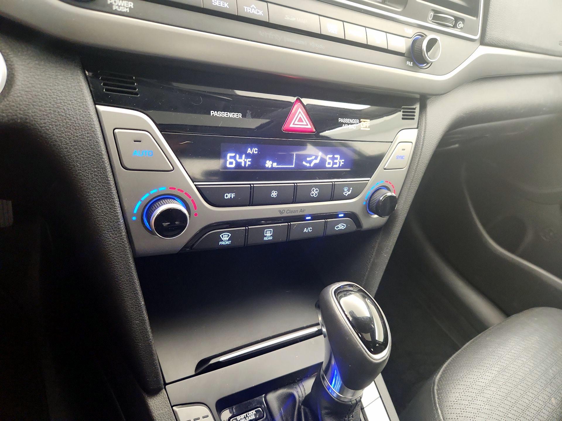 Thumbnail: 2017 Hyundai Elantra - 17