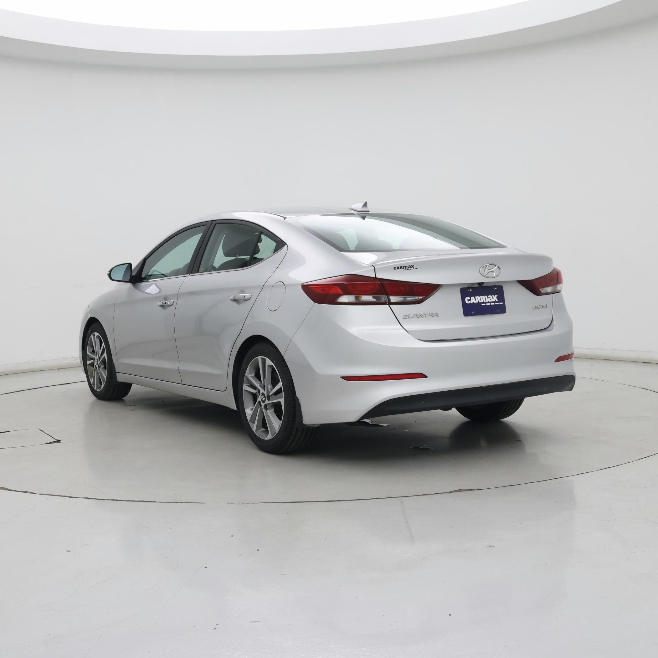 Thumbnail: 2017 Hyundai Elantra - 2