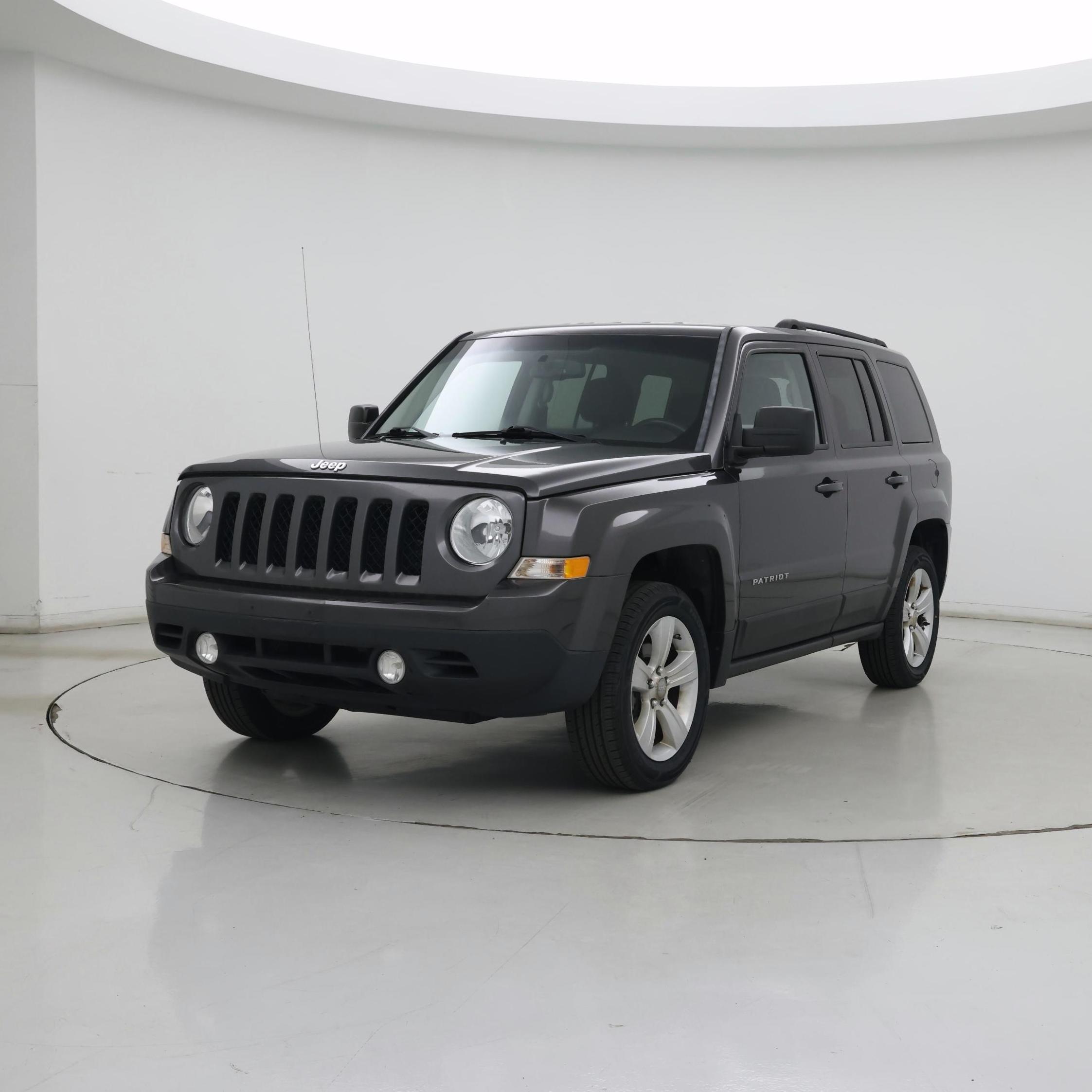Thumbnail: 2016 Jeep Patriot - 4