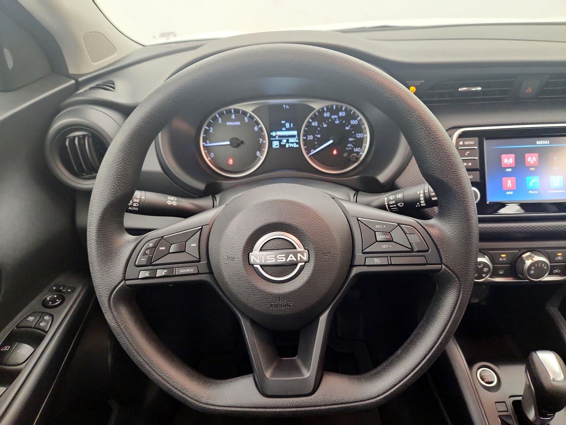 Thumbnail: 2024 Nissan Kicks - 10
