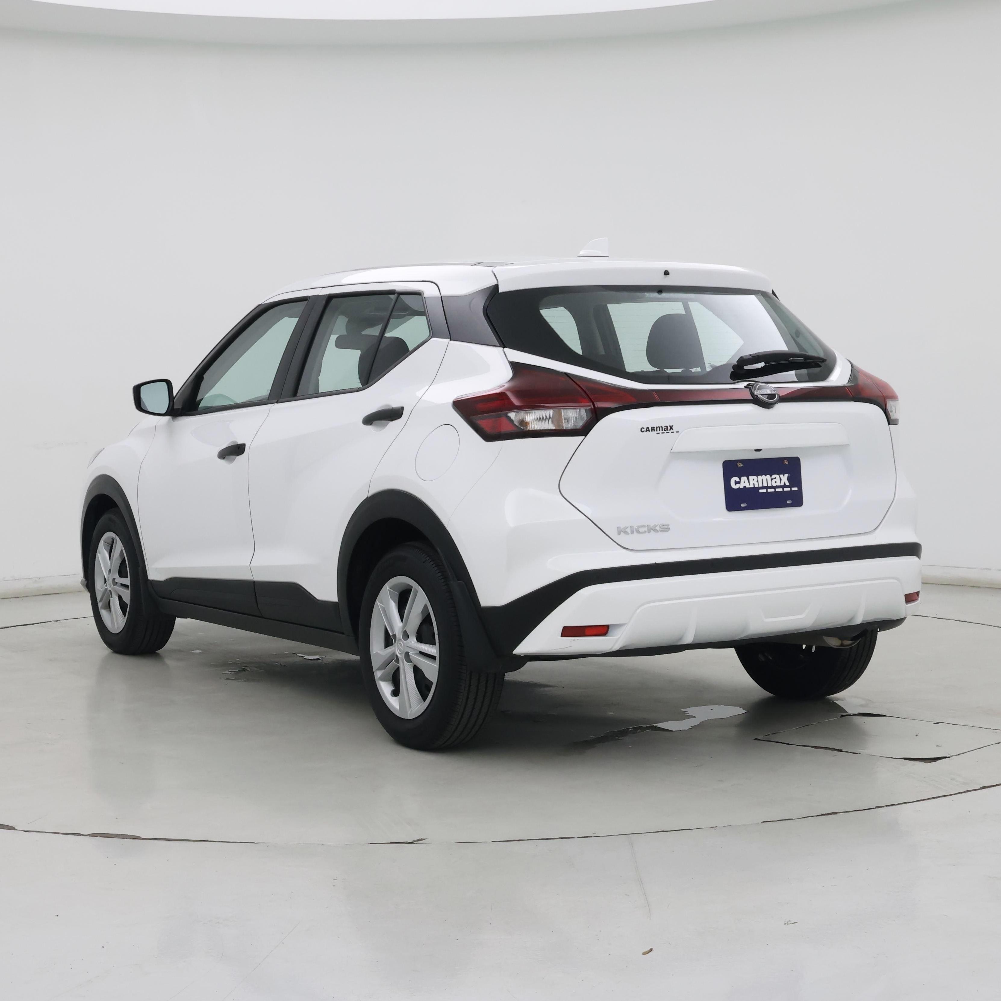 Thumbnail: 2024 Nissan Kicks - 2