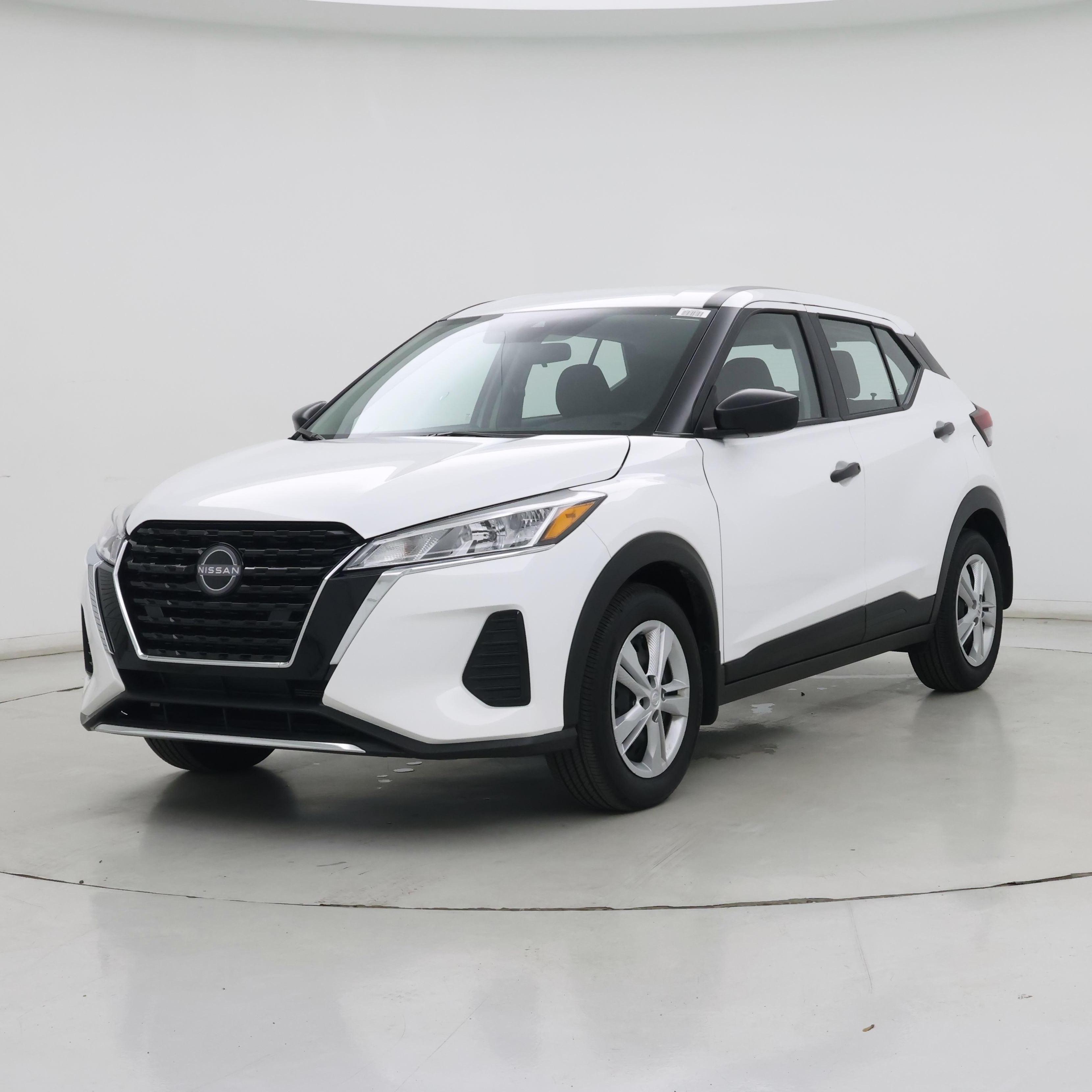 Thumbnail: 2024 Nissan Kicks - 4