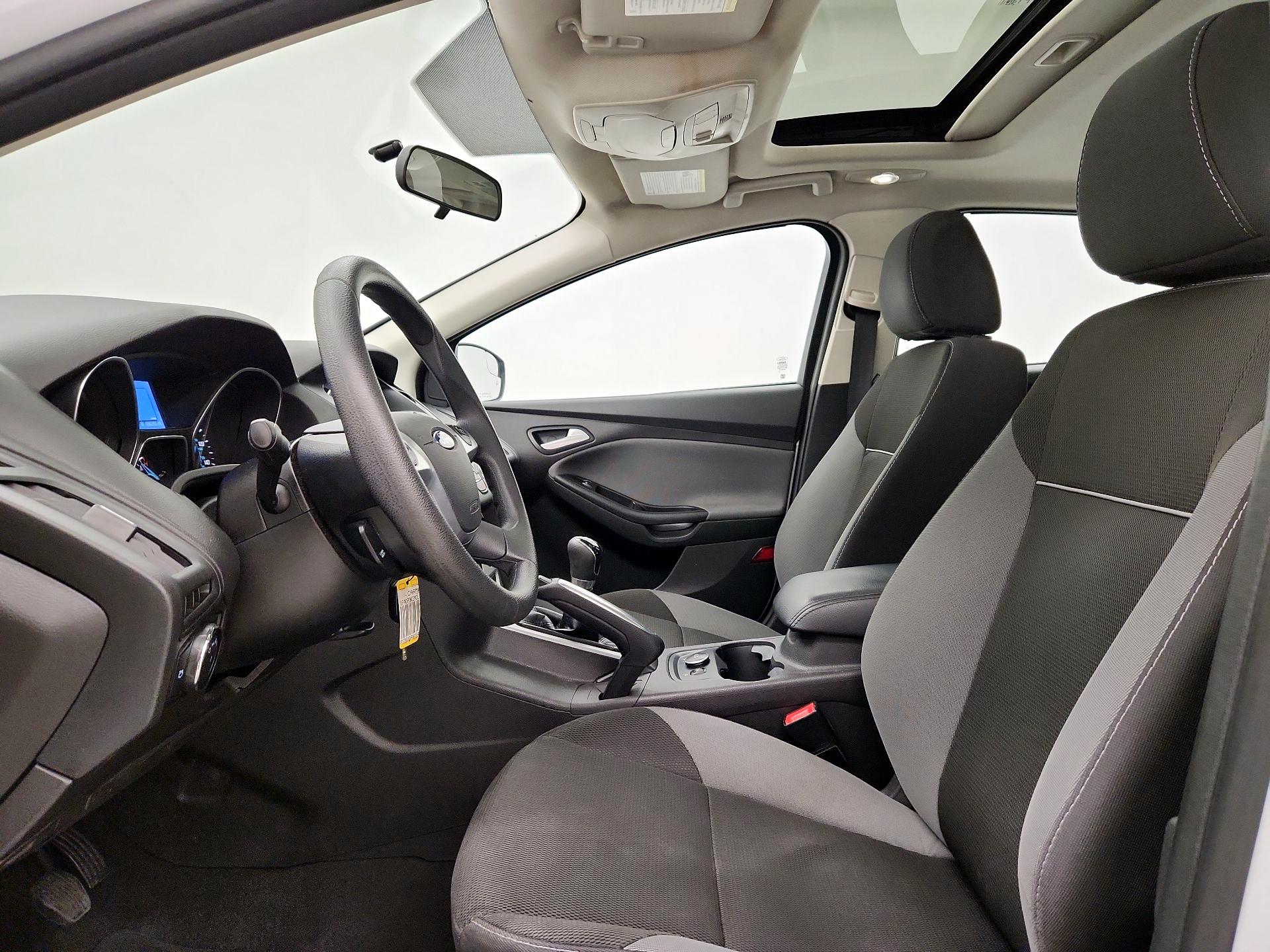 Thumbnail: 2013 Ford Focus - 11