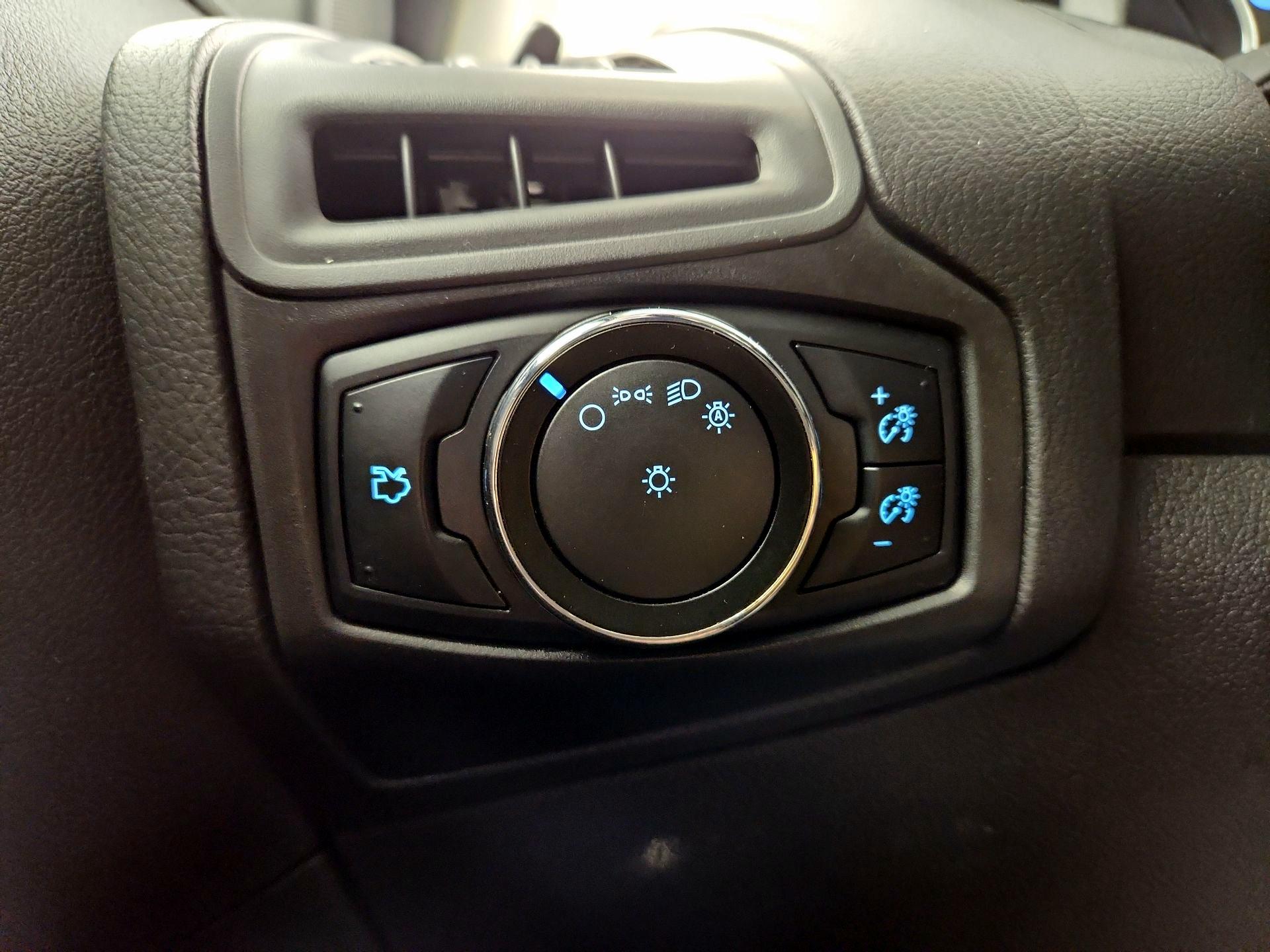 Thumbnail: 2013 Ford Focus - 13