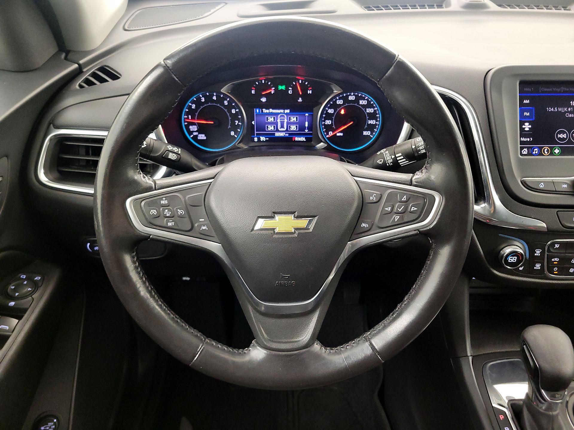 Thumbnail: 2022 Chevrolet Equinox - 10