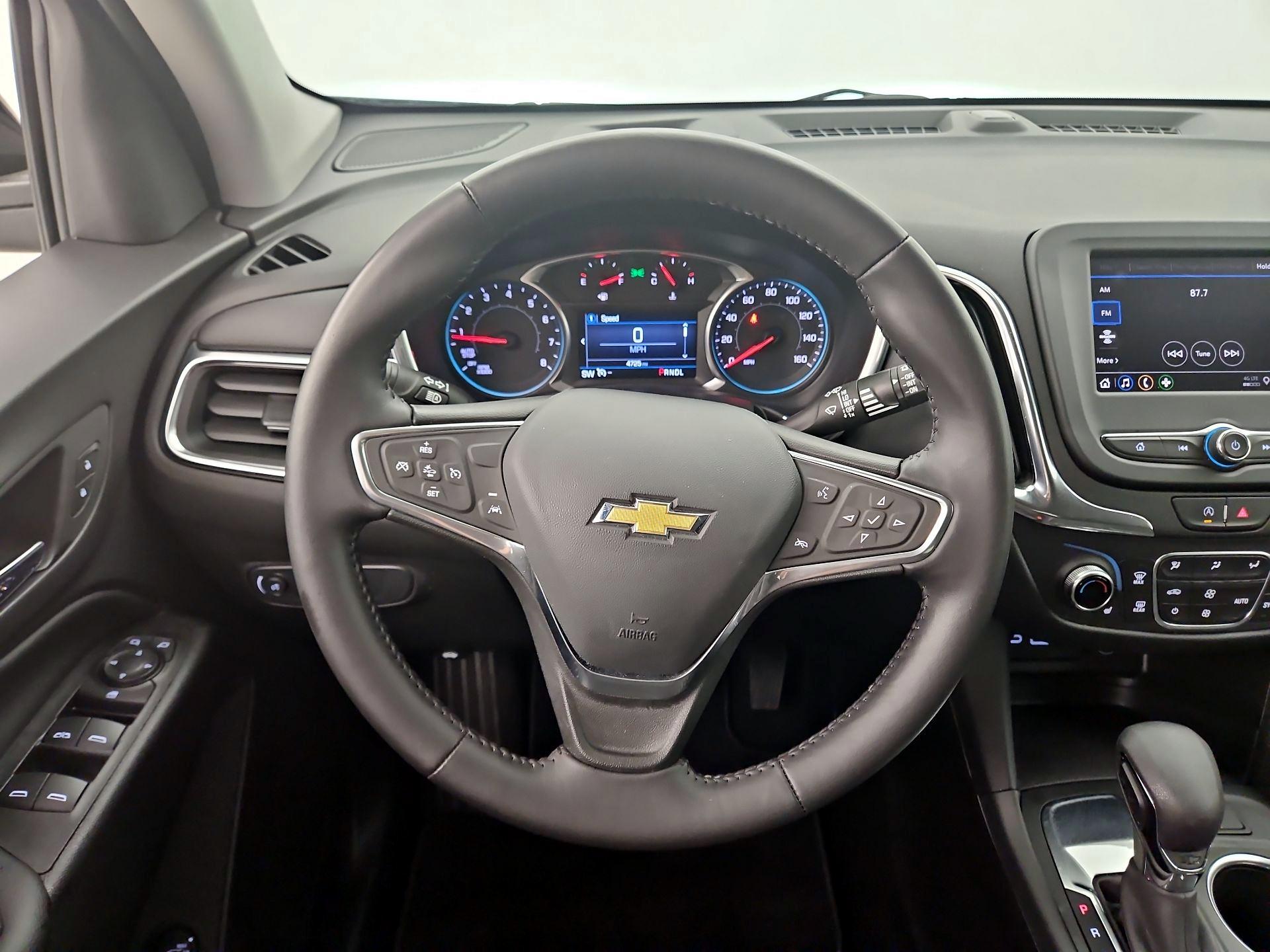 Thumbnail: 2022 Chevrolet Equinox - 10