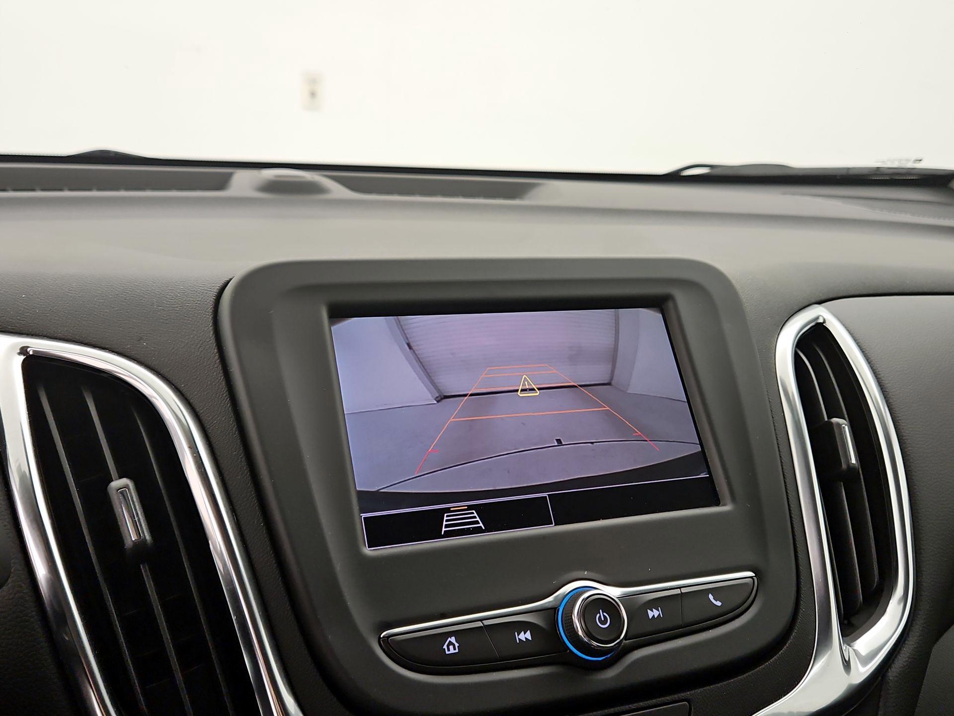 Thumbnail: 2022 Chevrolet Equinox - 14