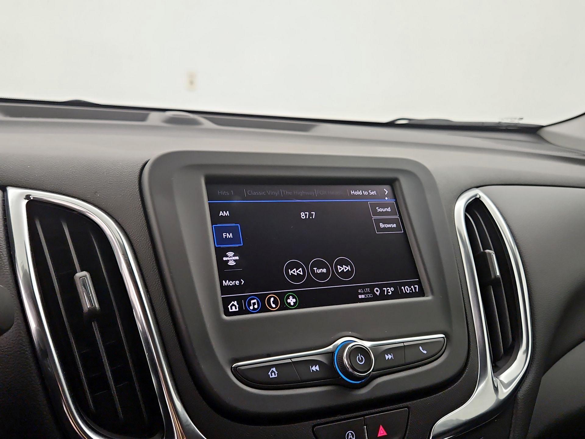 Thumbnail: 2022 Chevrolet Equinox - 15