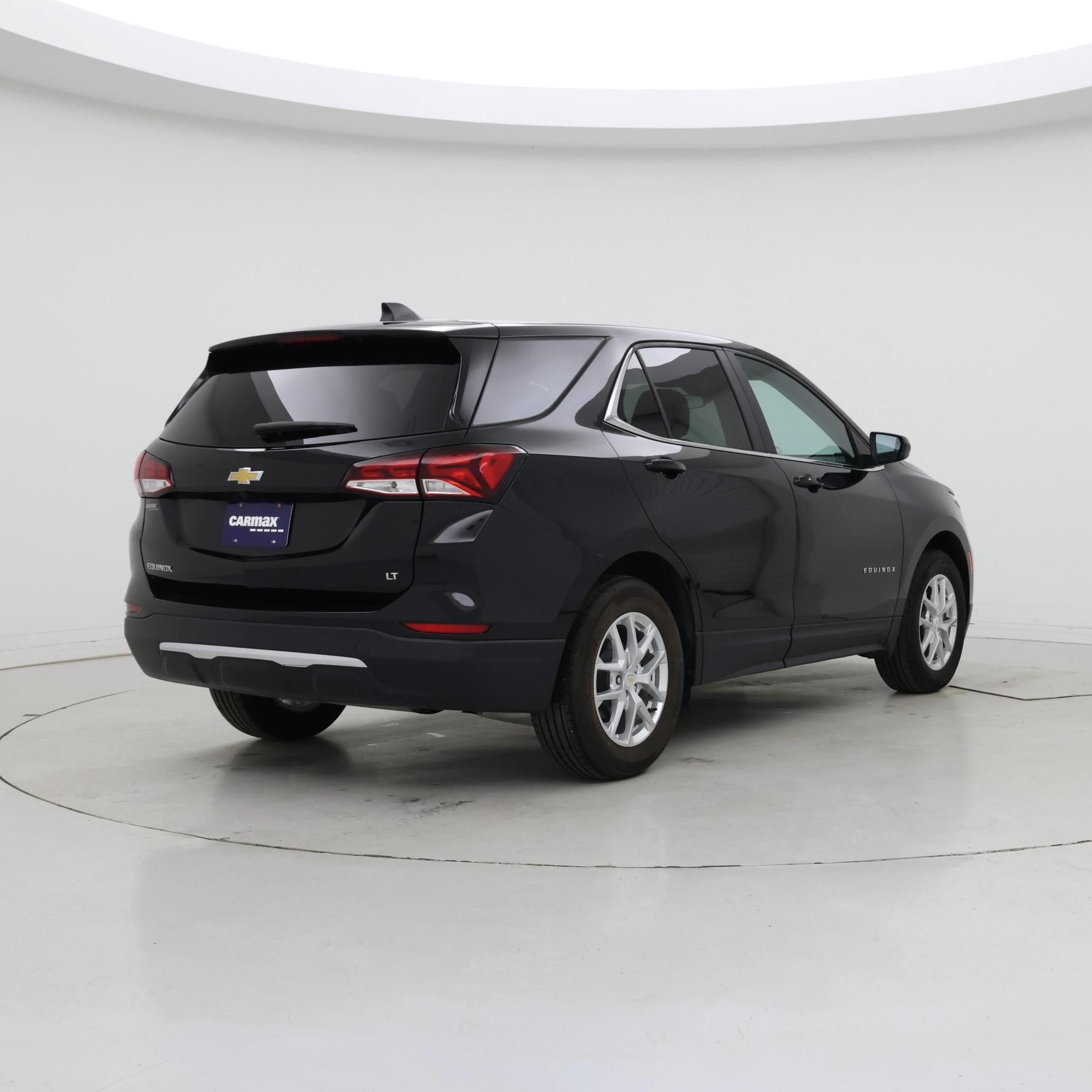 Thumbnail: 2022 Chevrolet Equinox - 8