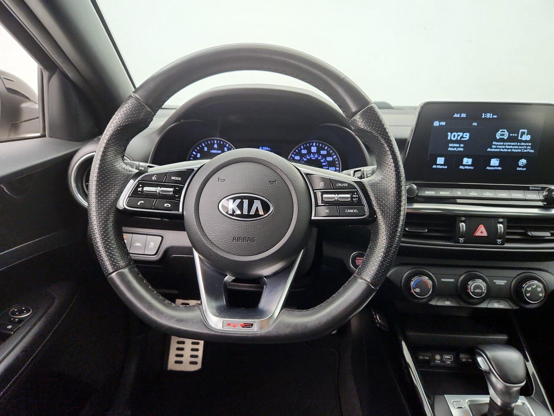 Thumbnail: 2020 Kia Forte - 10