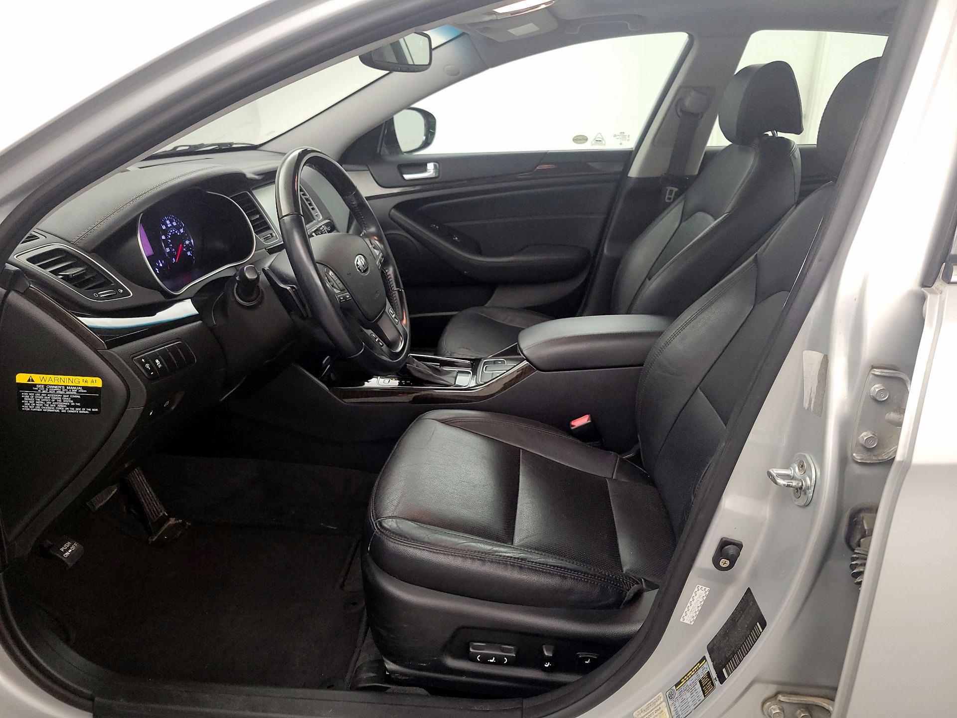 Thumbnail: 2016 Kia Cadenza - 11