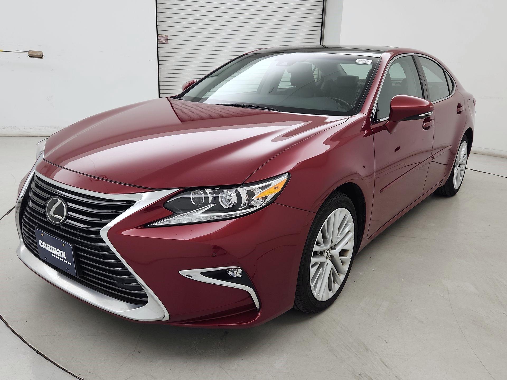 Thumbnail: 2018 Lexus ES - 3