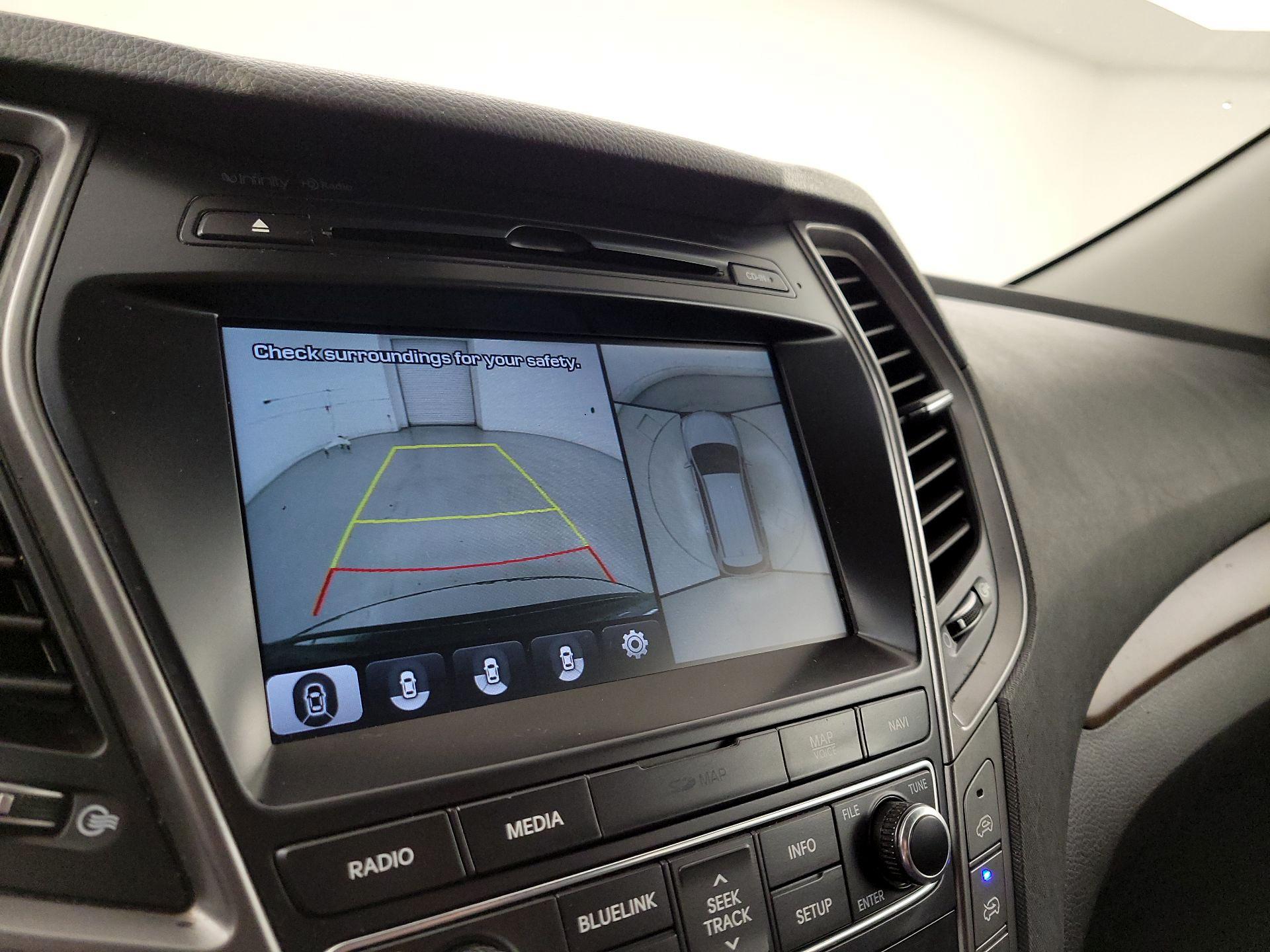 Thumbnail: 2018 Hyundai Santa Fe - 15