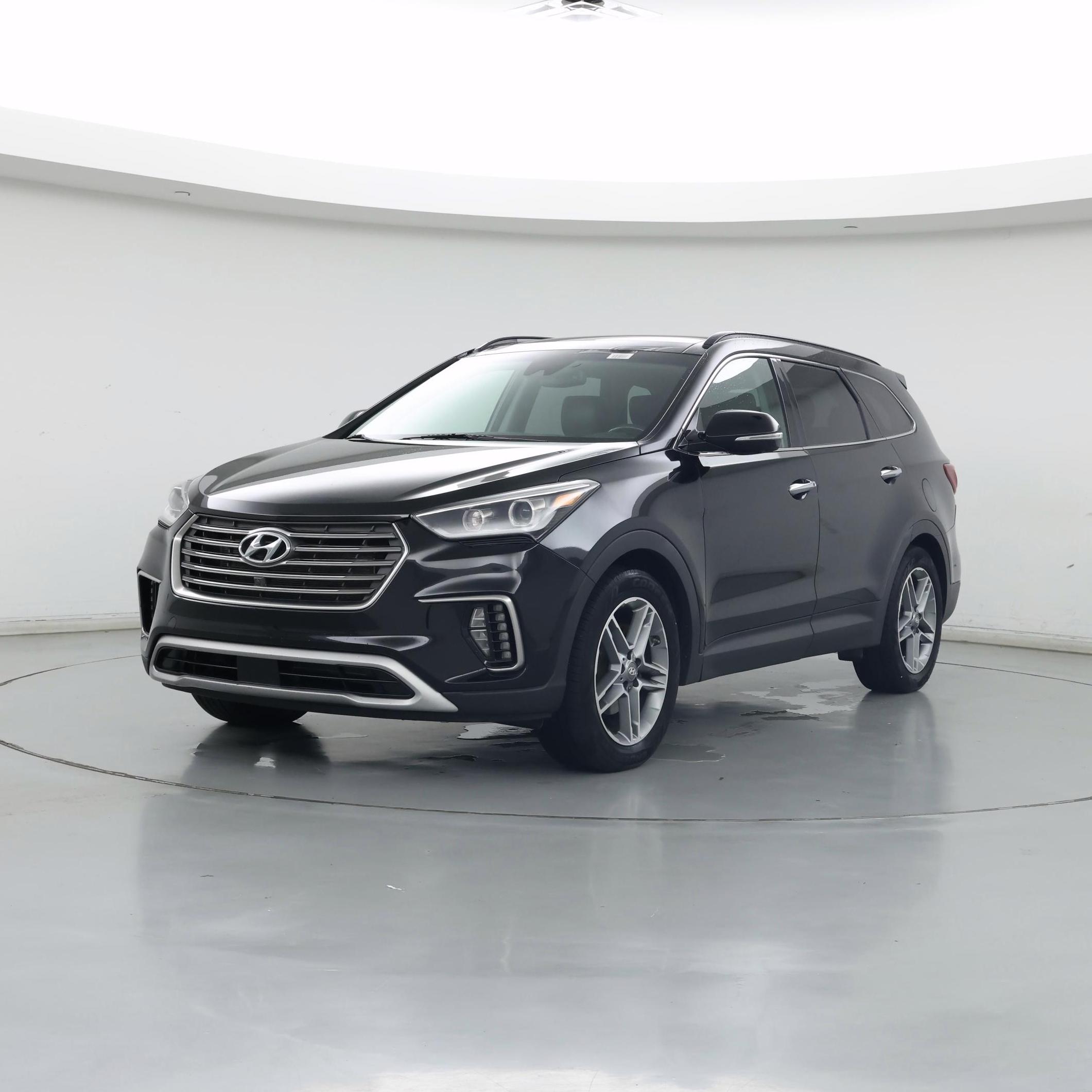 Thumbnail: 2018 Hyundai Santa Fe - 4