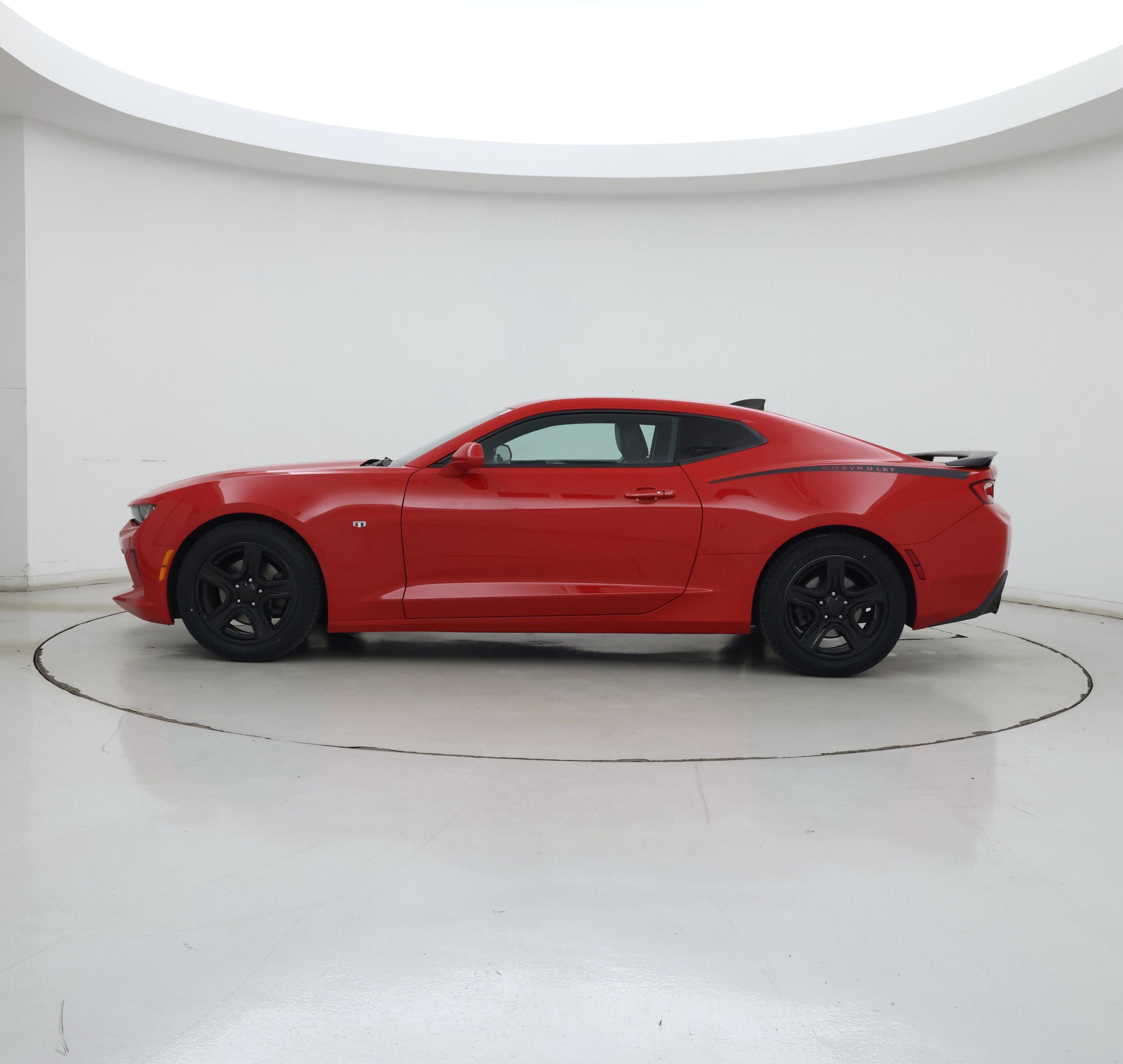 Thumbnail: 2017 Chevrolet Camaro - 3