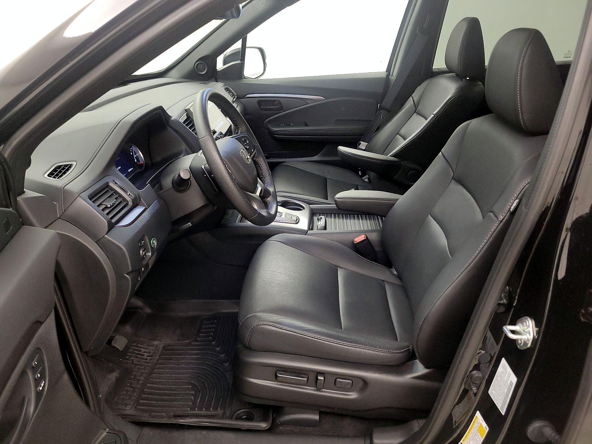 Thumbnail: 2023 Honda Passport - 11