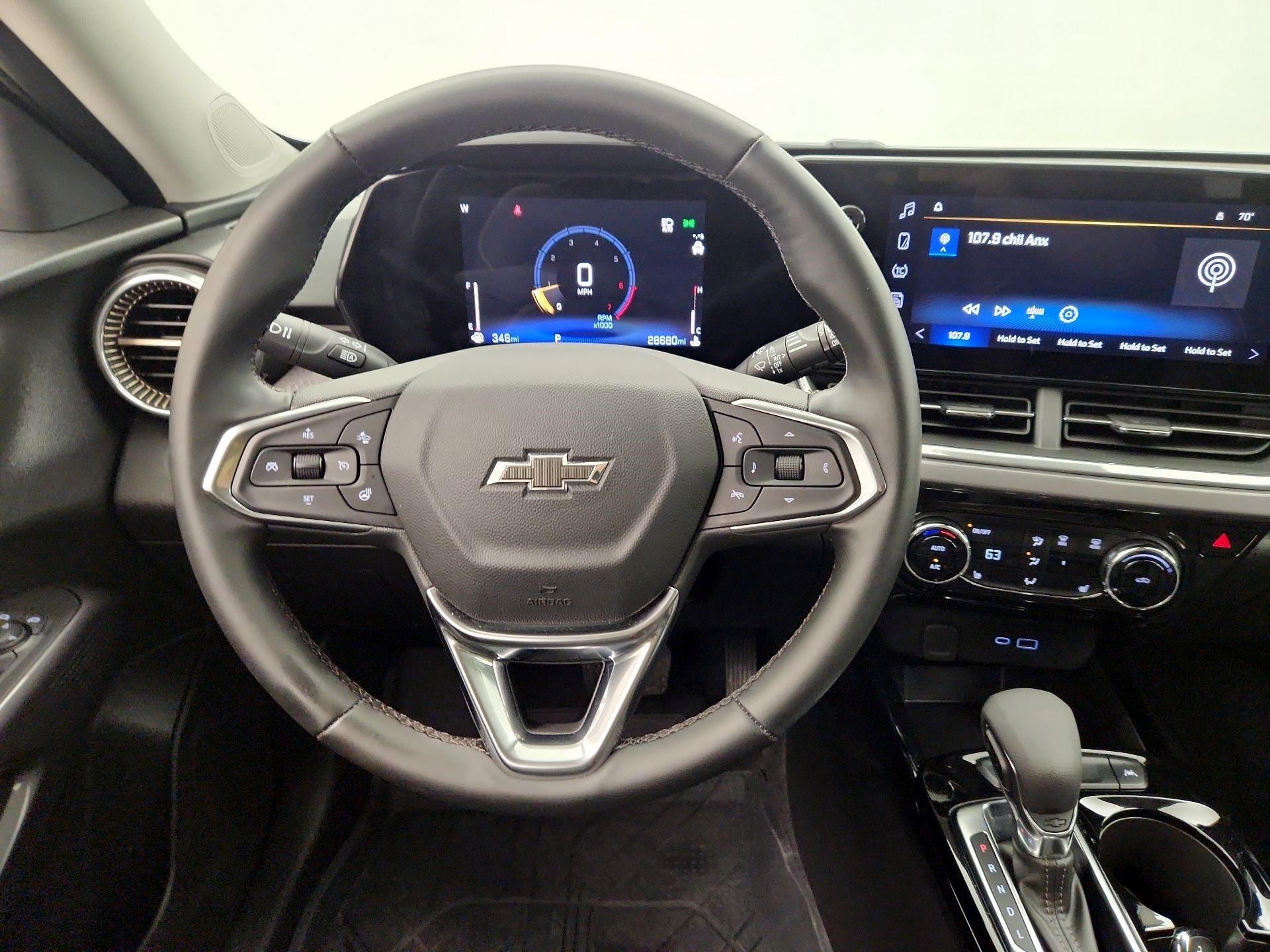 Thumbnail: 2024 Chevrolet Trax - 10