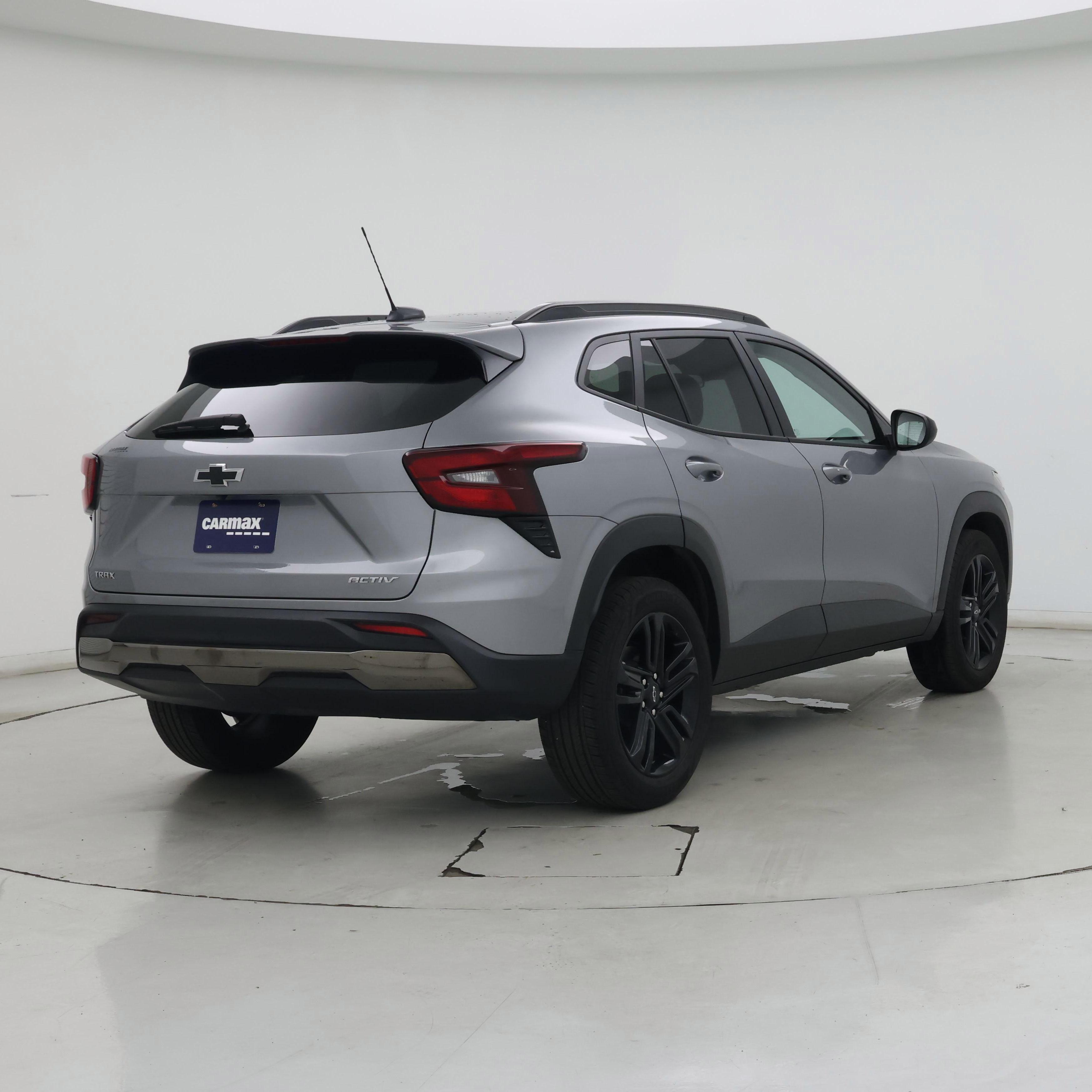 Thumbnail: 2024 Chevrolet Trax - 8