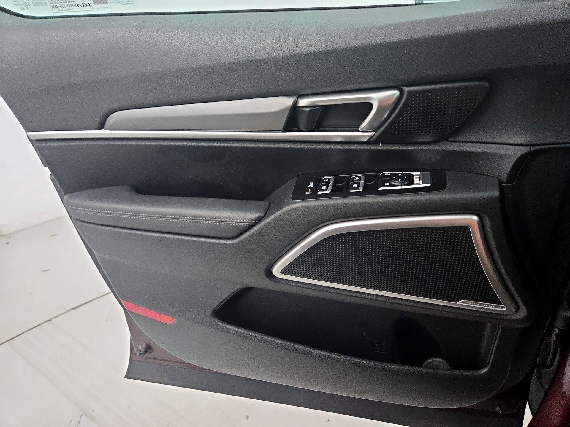 Thumbnail: 2022 Kia Telluride - 12
