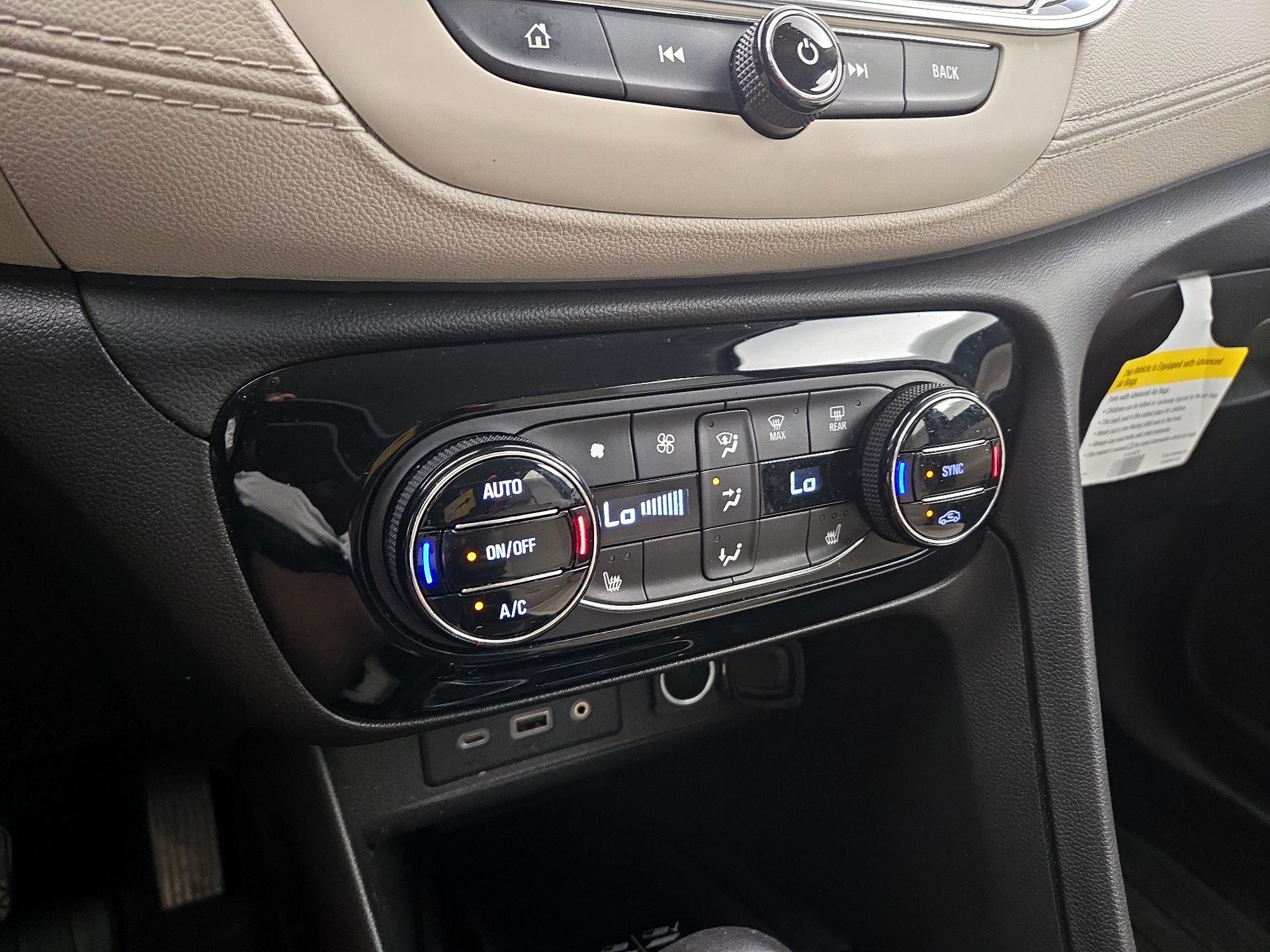 Thumbnail: 2021 Buick Encore GX - 17