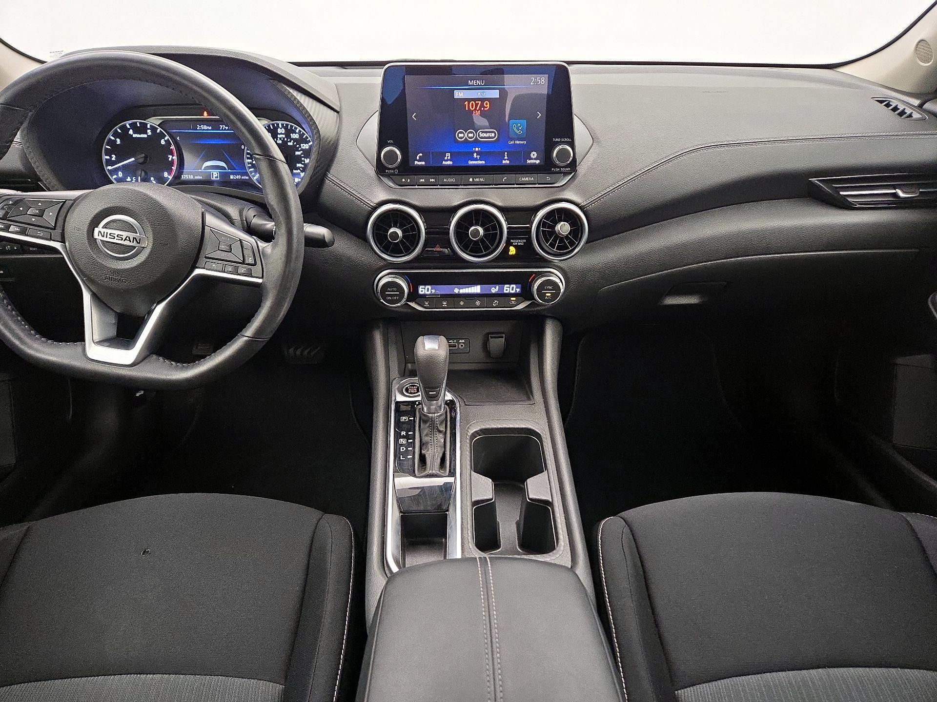 Thumbnail: 2020 Nissan Sentra - 9