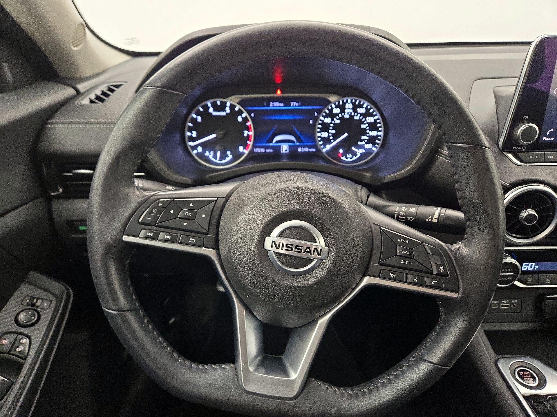 Thumbnail: 2020 Nissan Sentra - 10